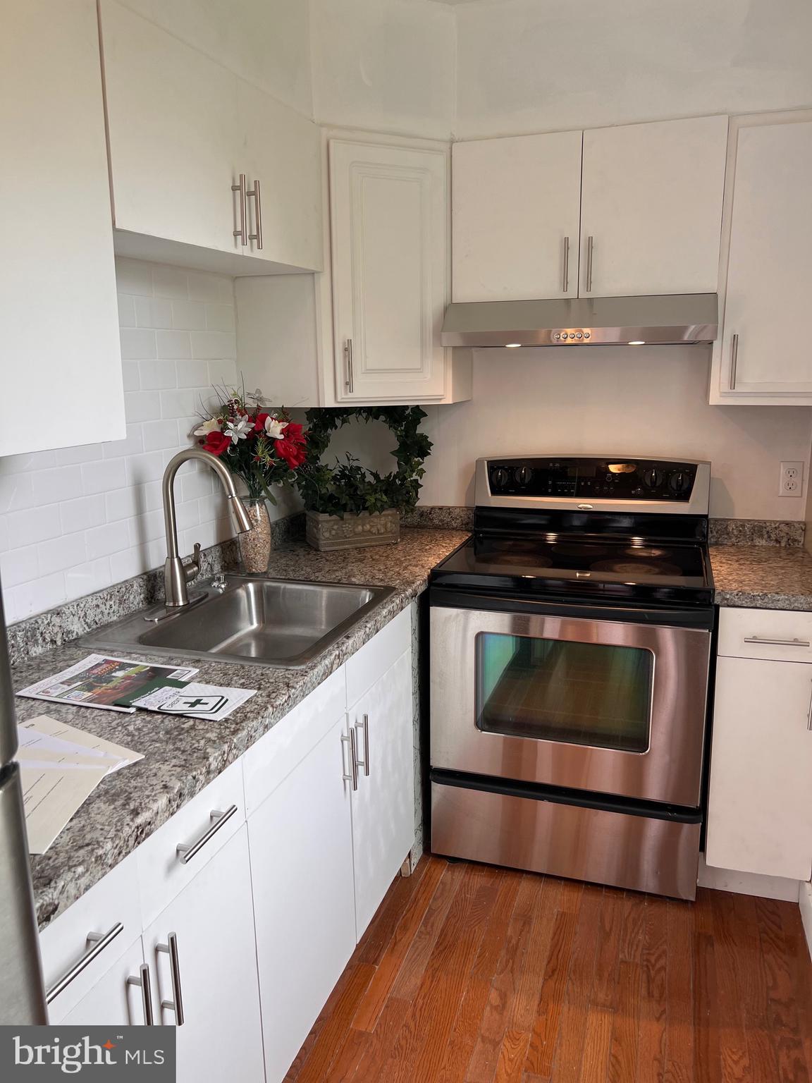 GLENHAM - BELFORD - Residential Lease