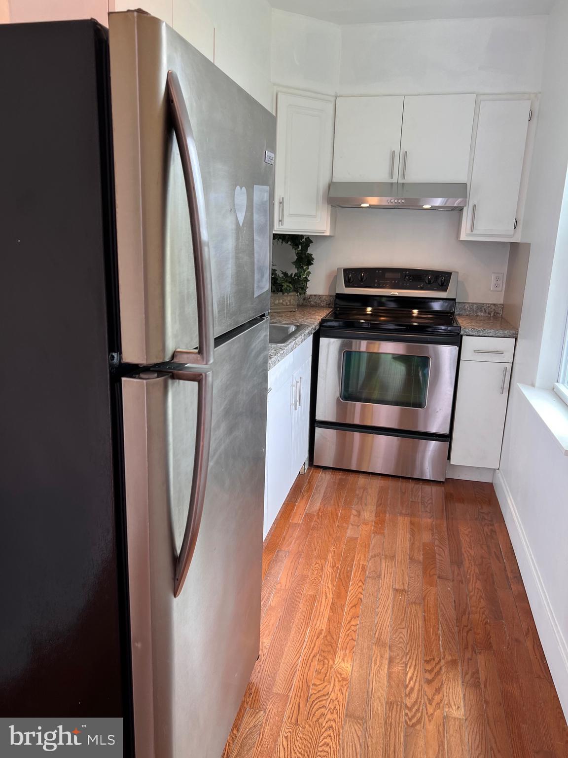 GLENHAM - BELFORD - Residential Lease