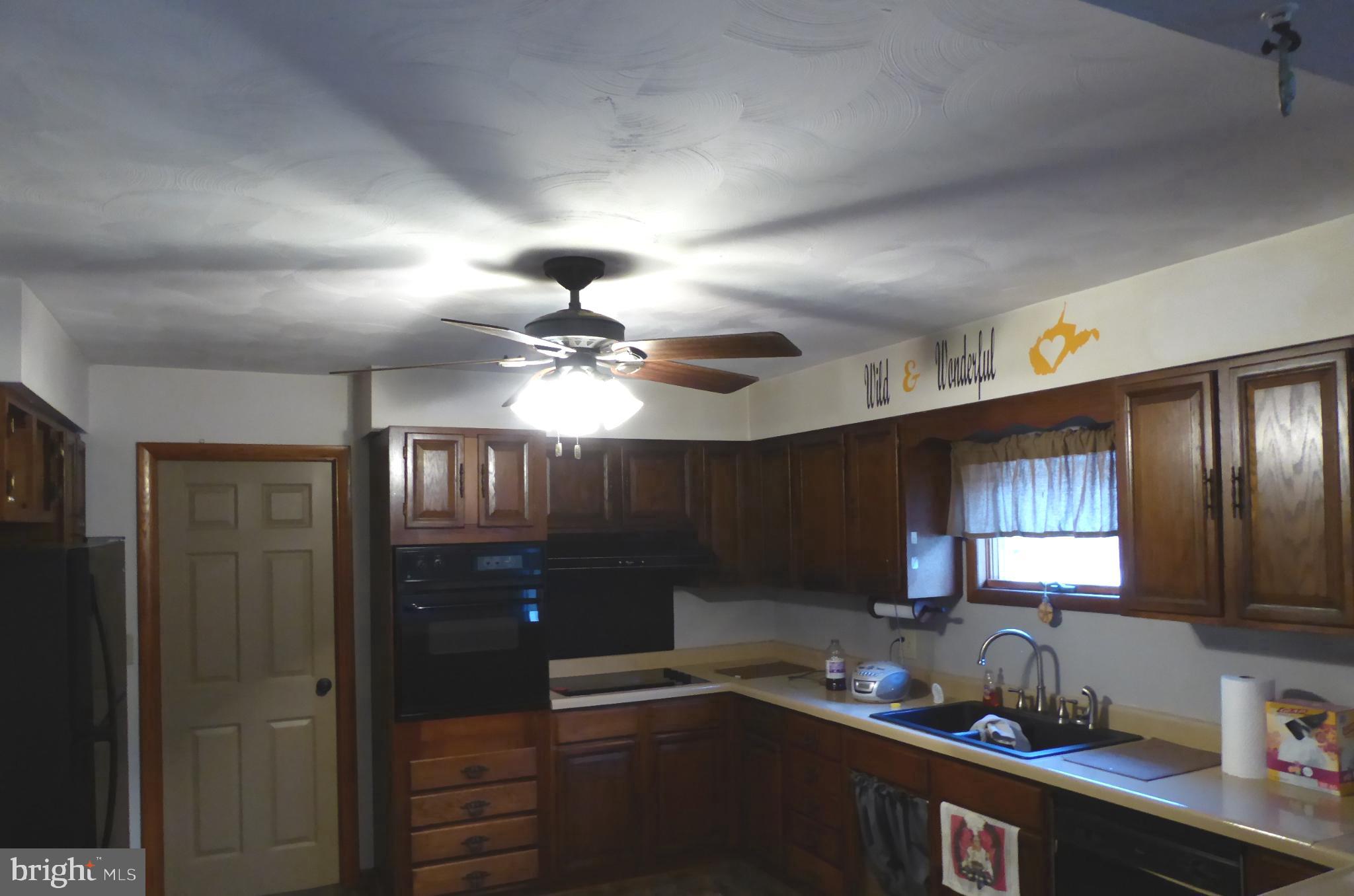 DRY RUN ROAD - Residential