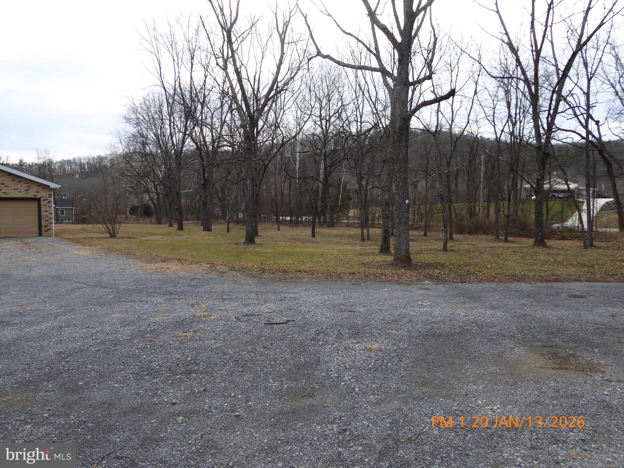 DRY RUN ROAD - Residential