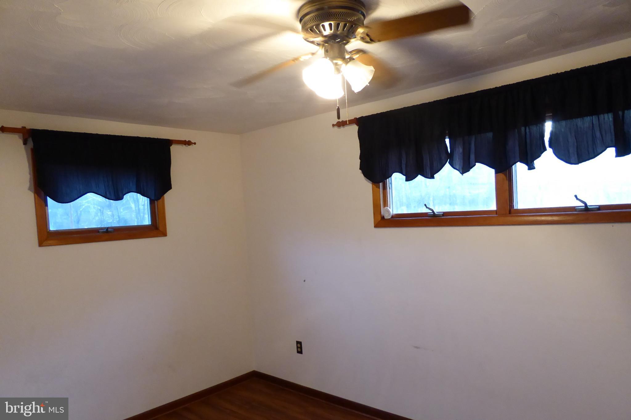 DRY RUN ROAD - Residential