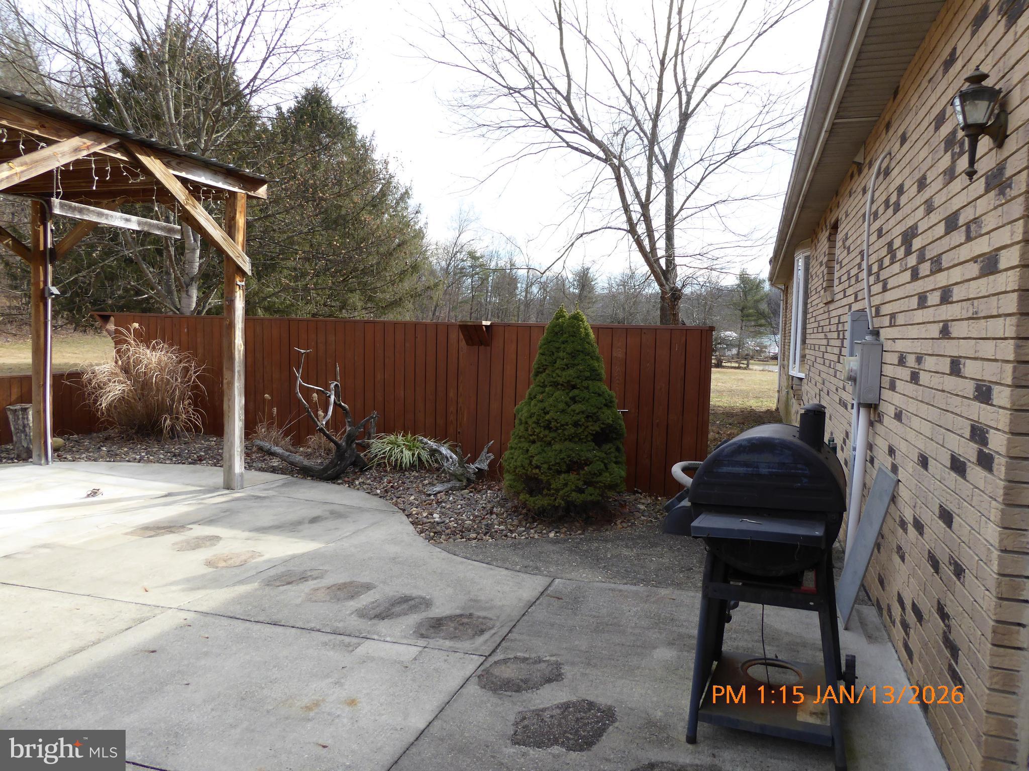 DRY RUN ROAD - Residential