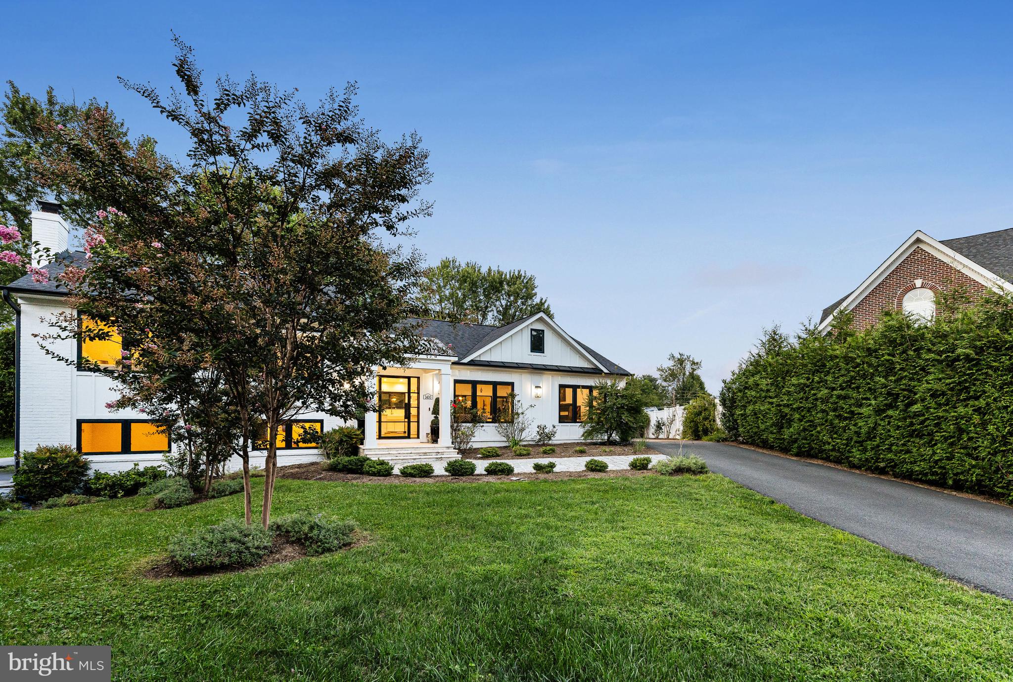 BROYHILLS MCLEAN ESTATES - Residential