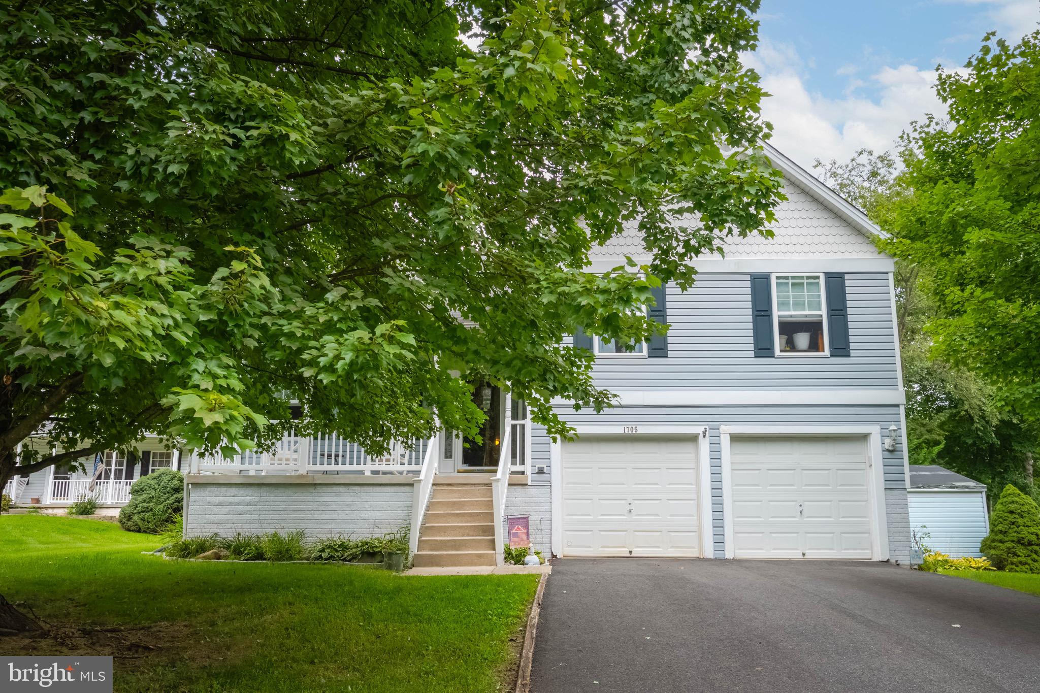 1705 CHURCH POINT COURT
