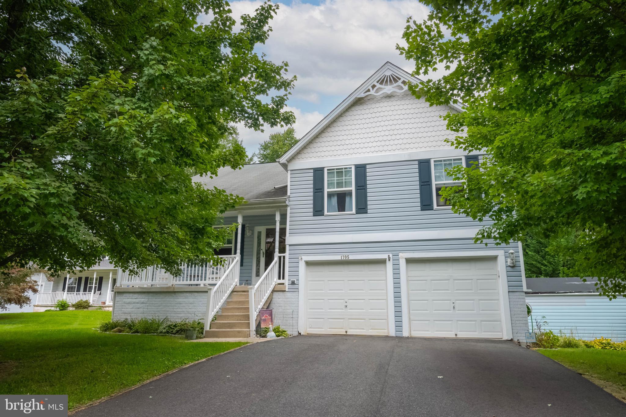 1705 CHURCH POINT COURT