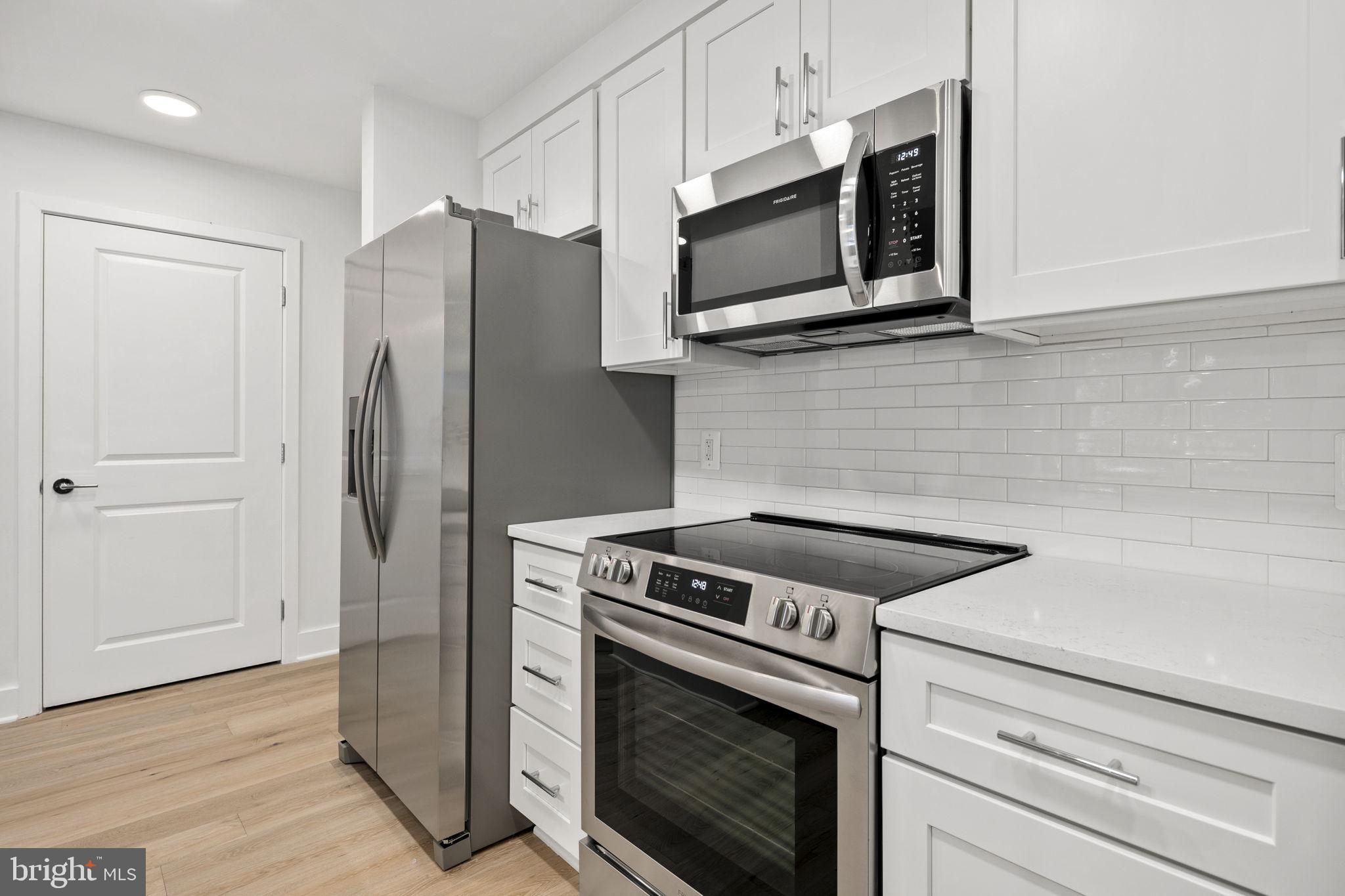 ODYSSEY - Residential Lease