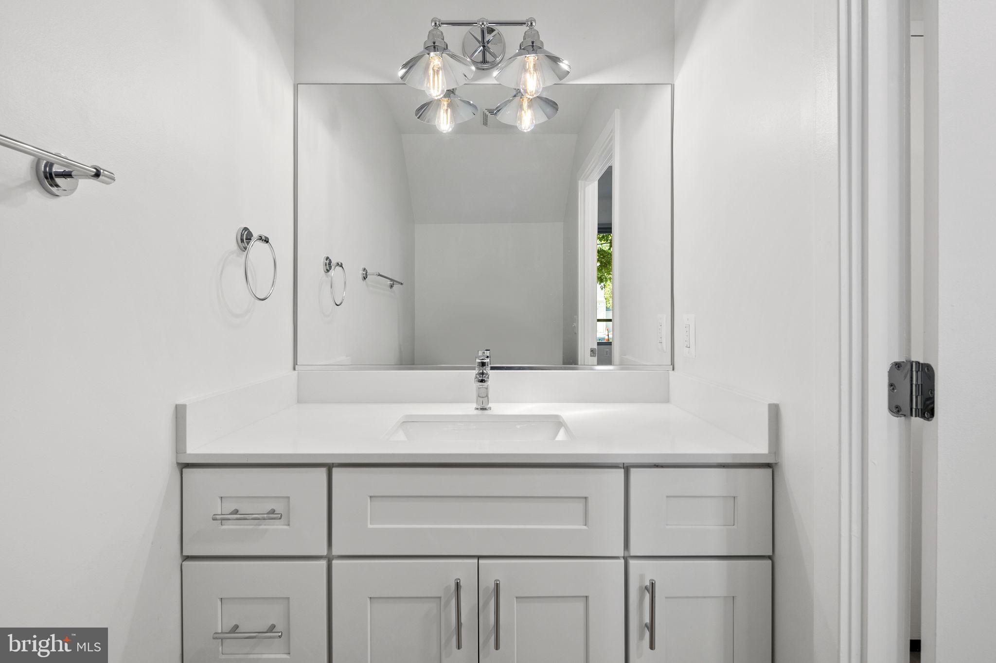 ODYSSEY - Residential Lease