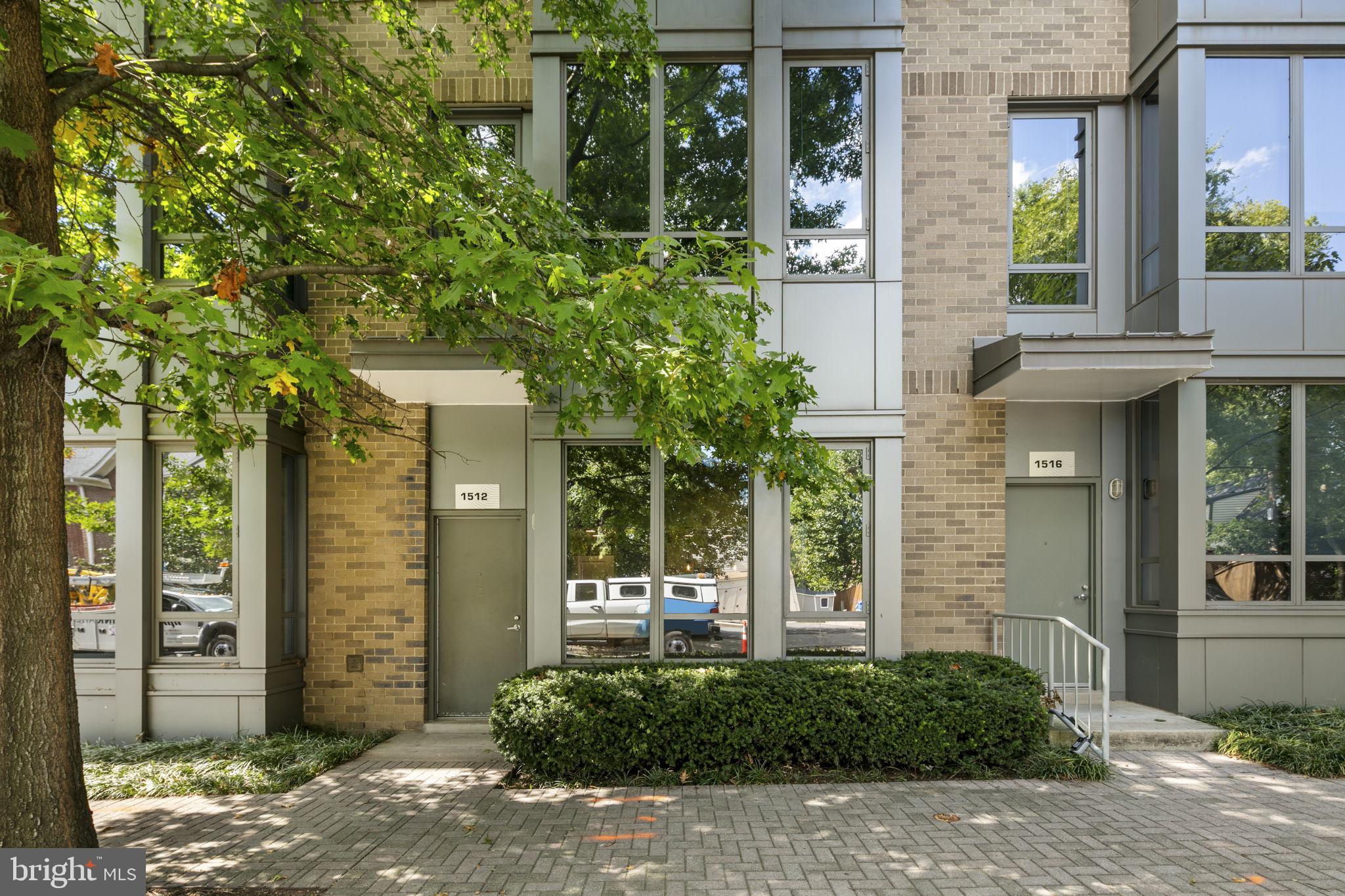 ODYSSEY - Residential Lease