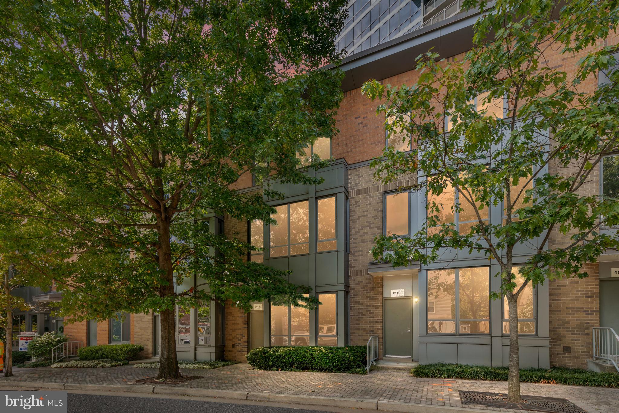 ODYSSEY - Residential Lease