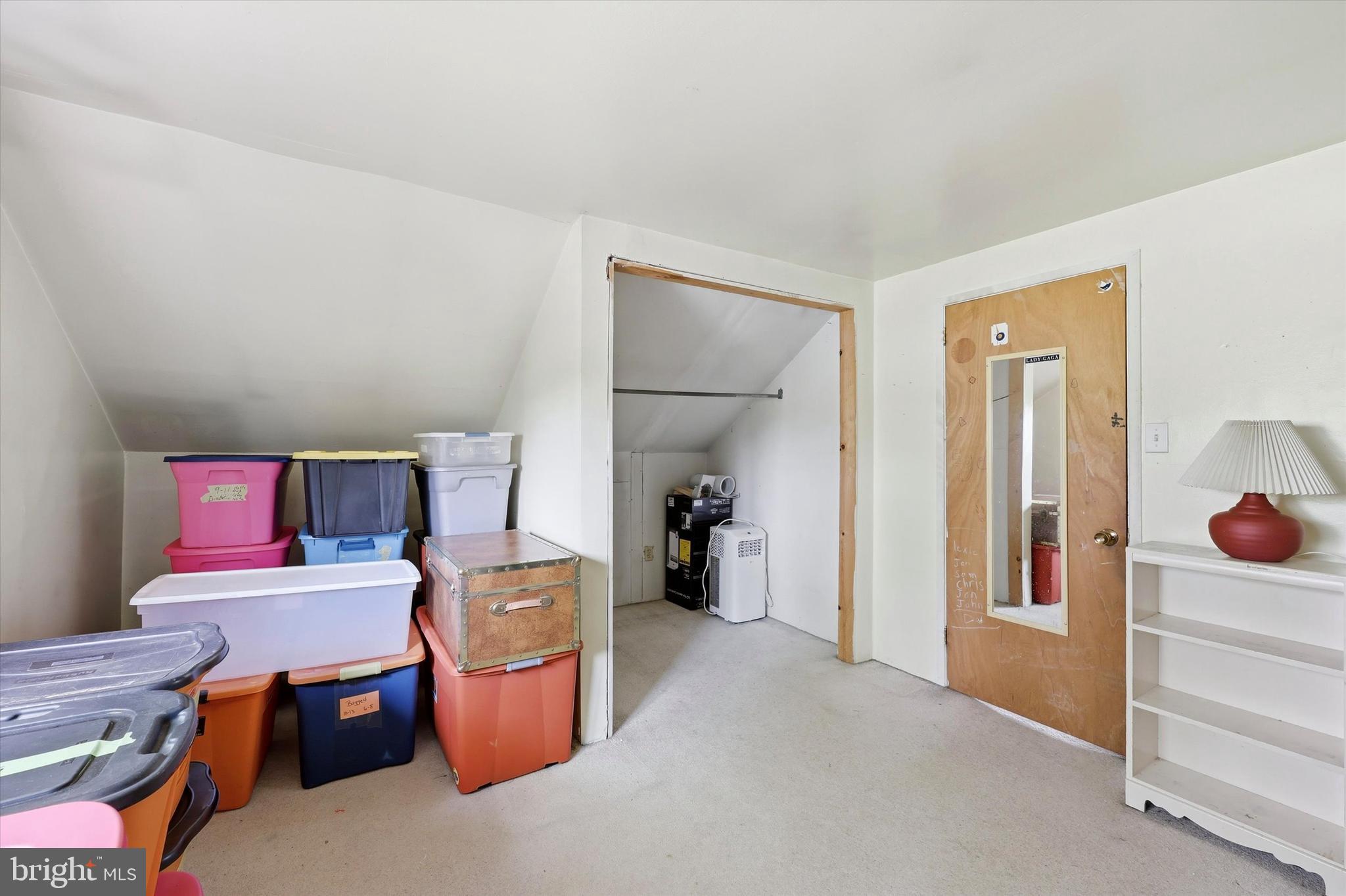 CRABTREE HOLLOW - Residential
