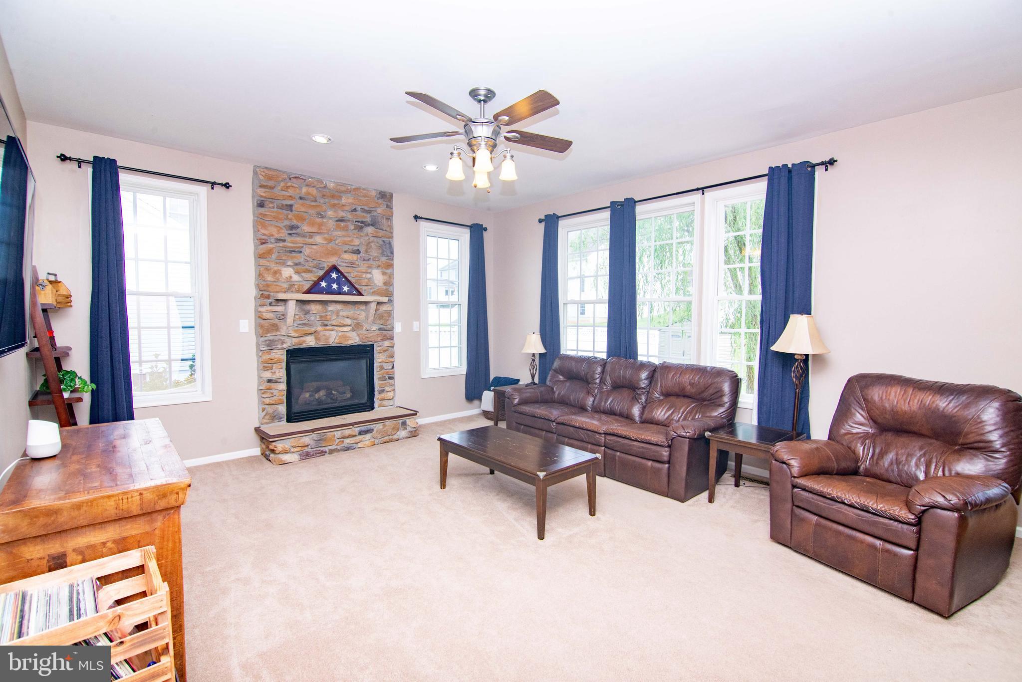 CARRIAGE HILL - Residential