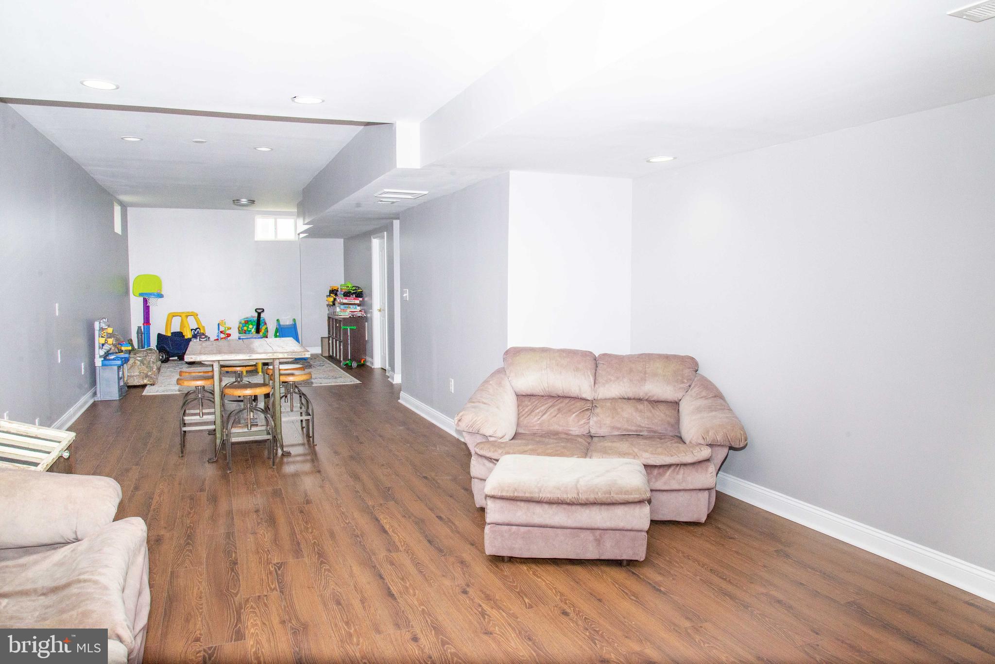 CARRIAGE HILL - Residential