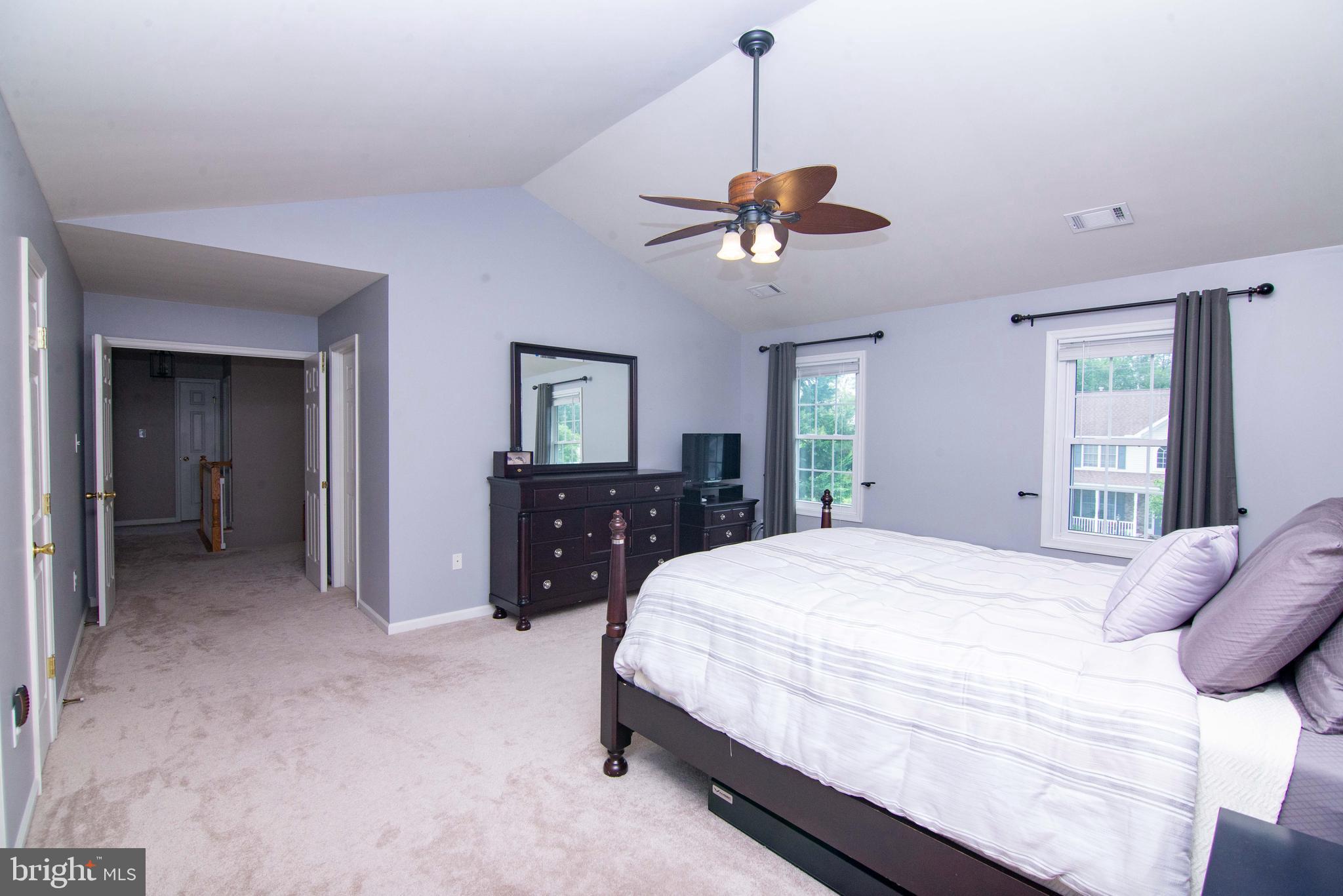 CARRIAGE HILL - Residential