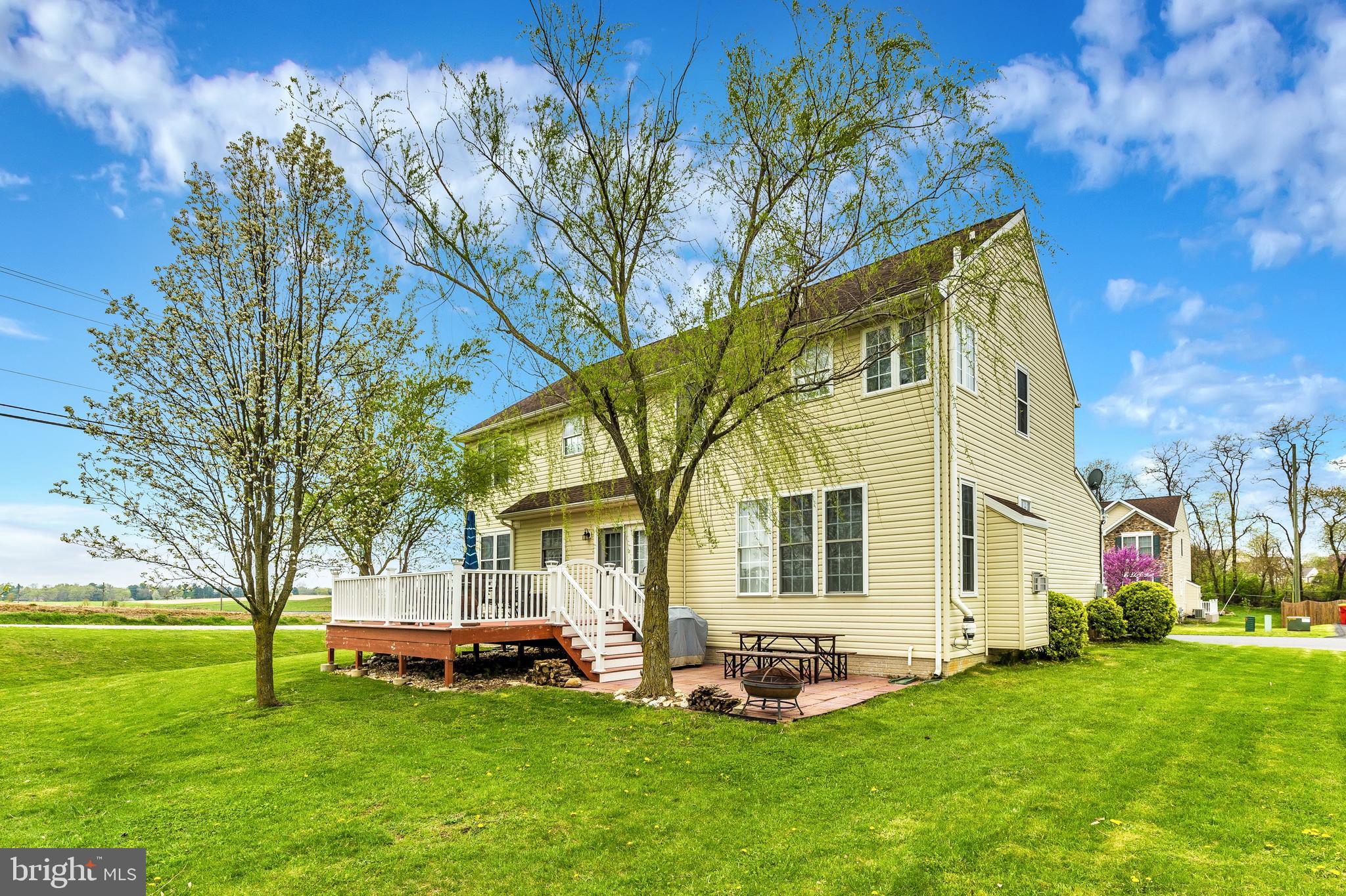 CARRIAGE HILL - Residential