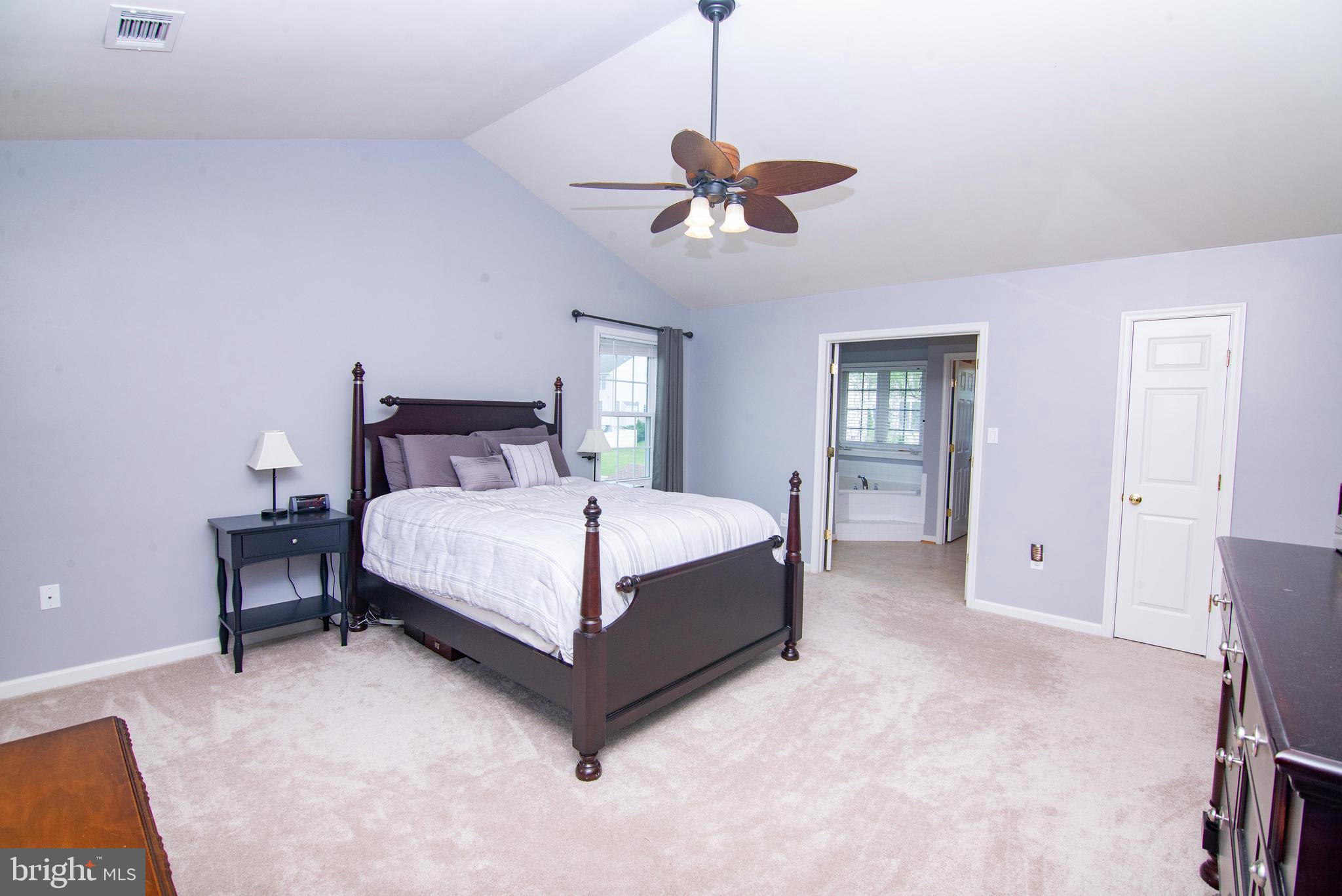 CARRIAGE HILL - Residential