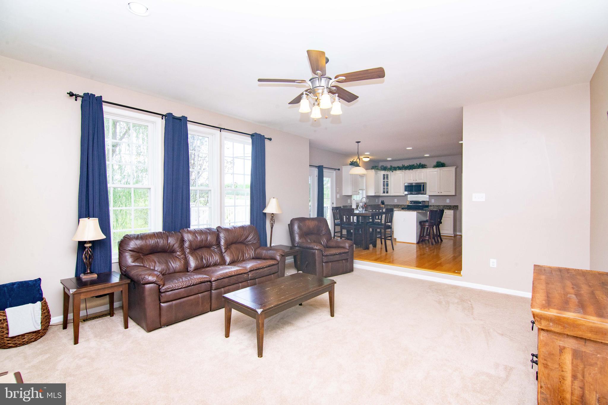 CARRIAGE HILL - Residential