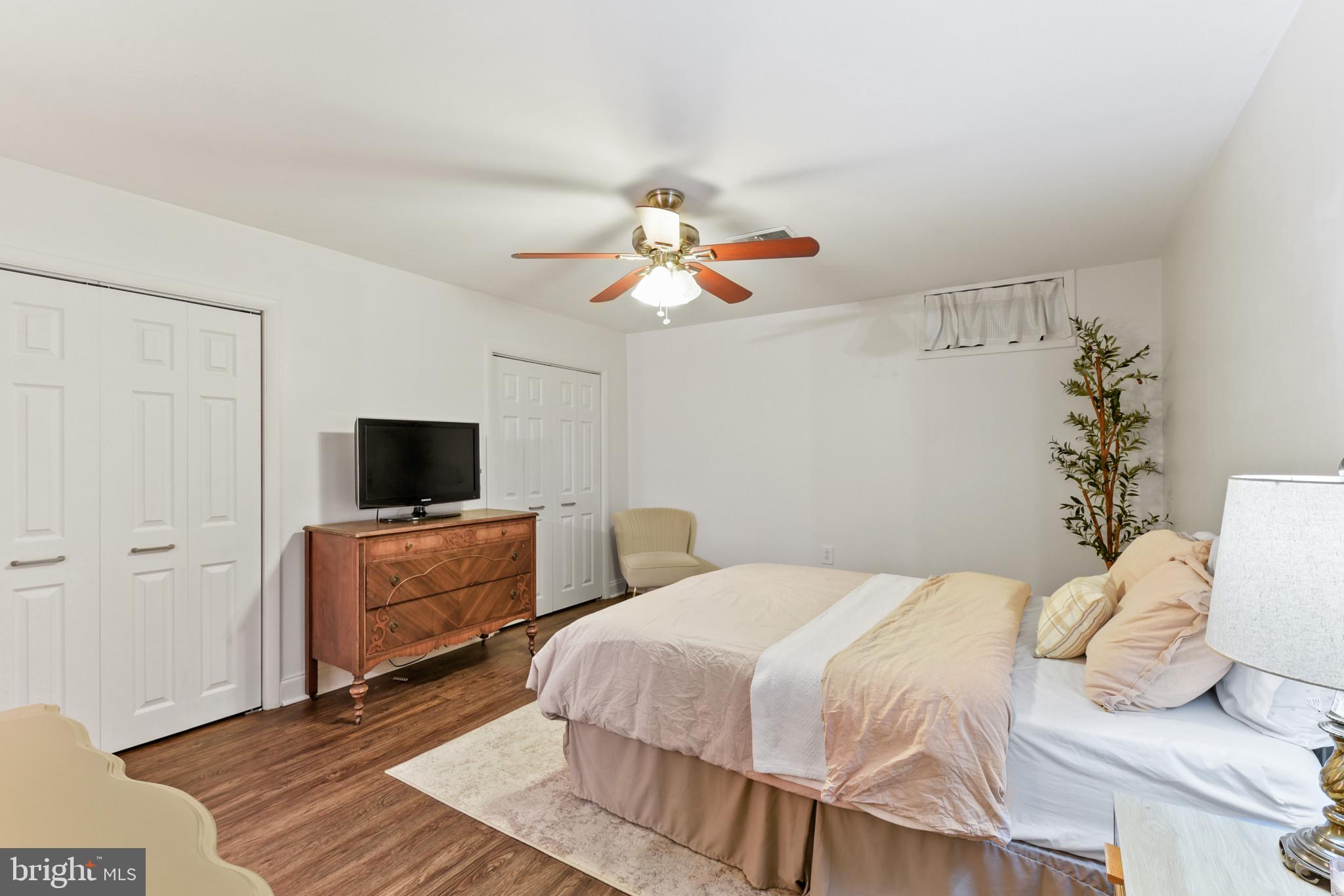 HOMESTEAD VILLAGE - Residential