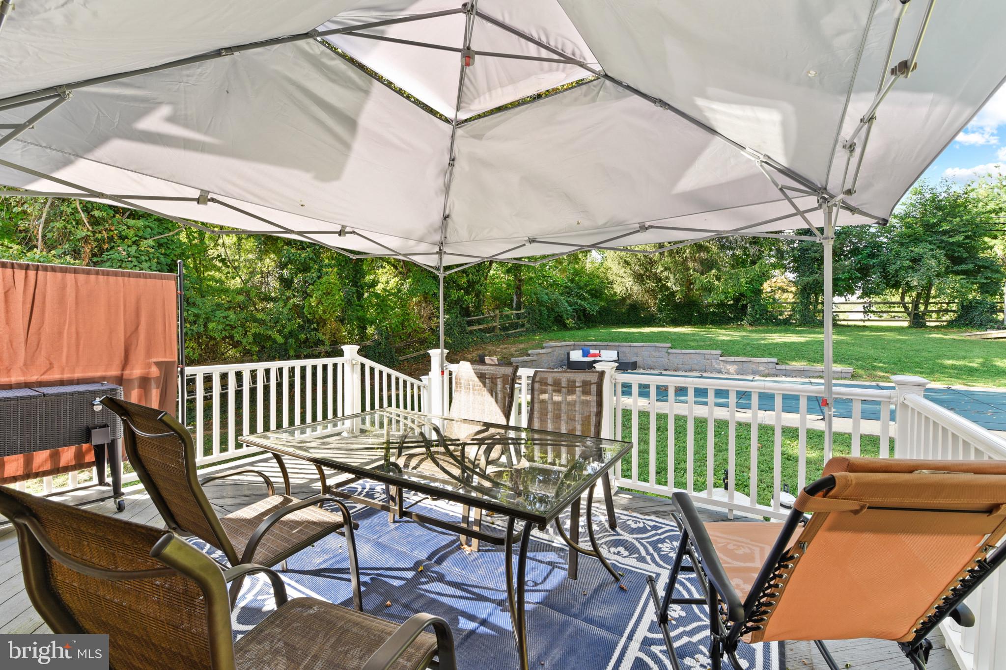 HOMESTEAD VILLAGE - Residential