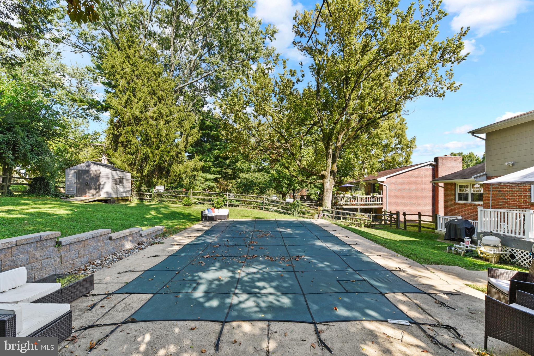 HOMESTEAD VILLAGE - Residential