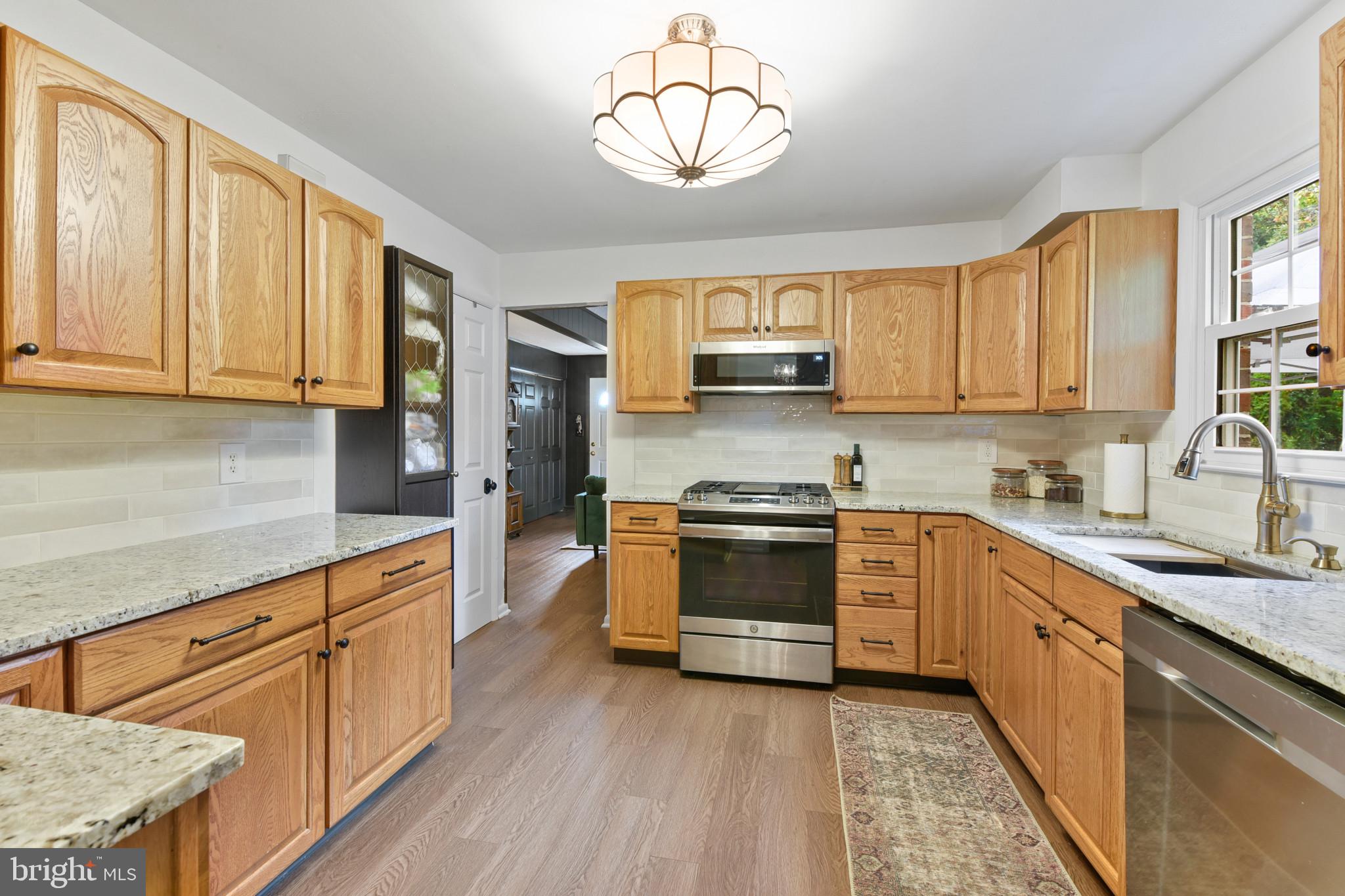 HOMESTEAD VILLAGE - Residential