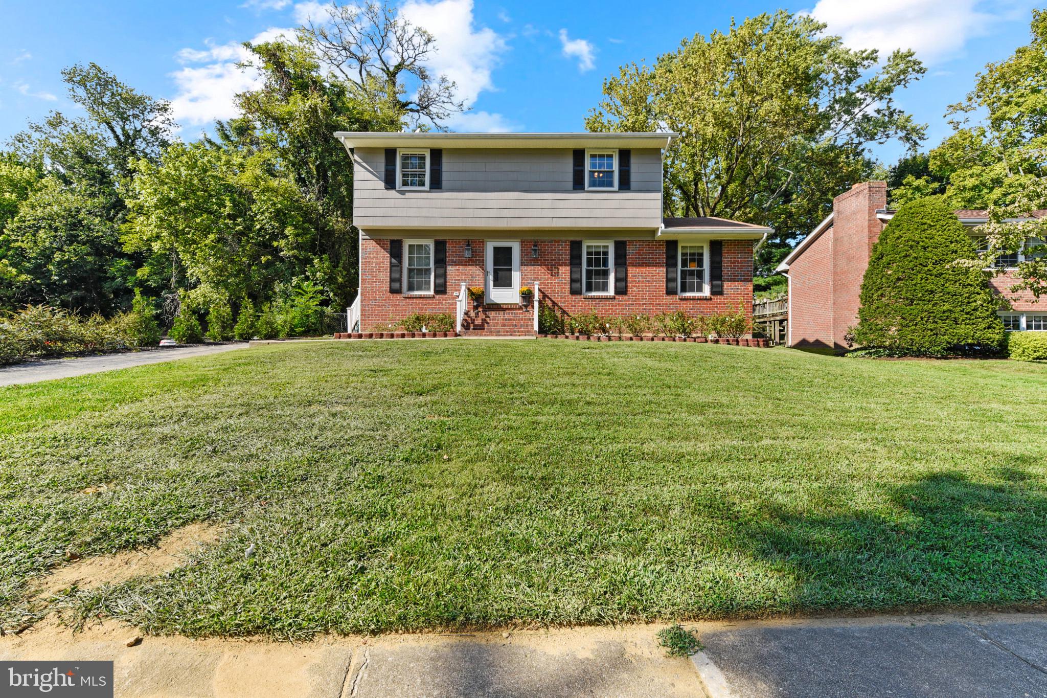 HOMESTEAD VILLAGE - Residential