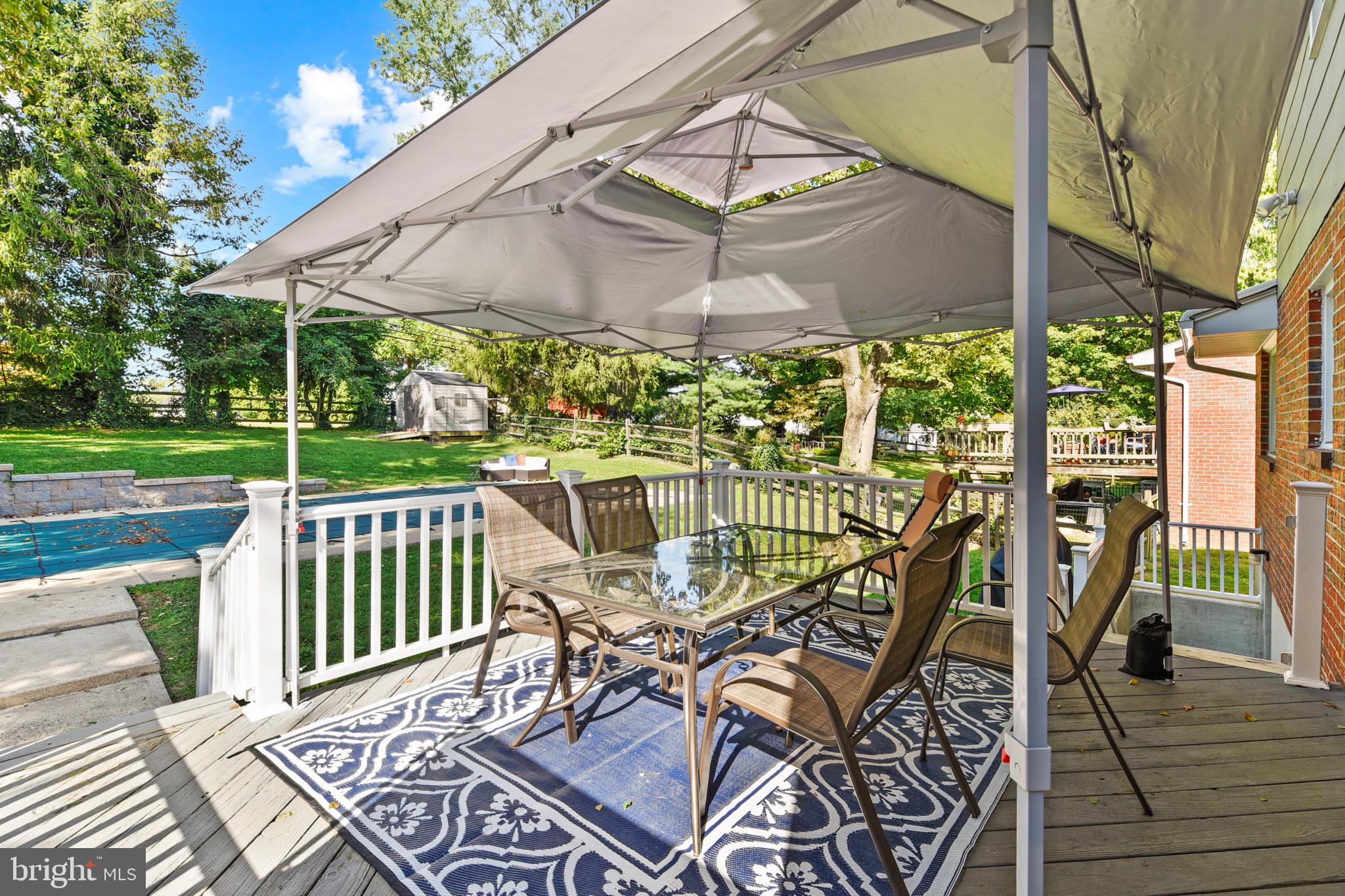 HOMESTEAD VILLAGE - Residential