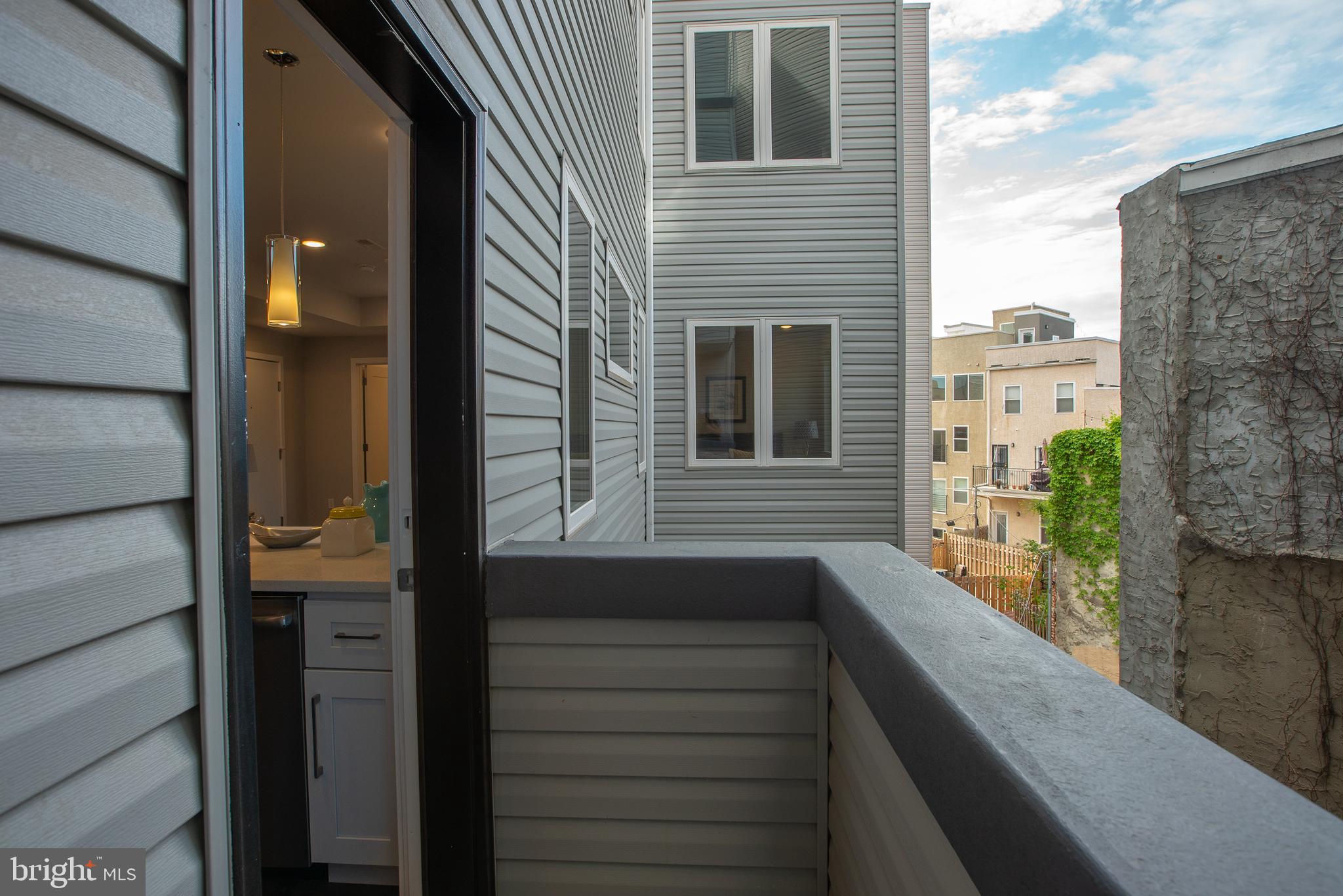 FRANCISVILLE - Residential Lease