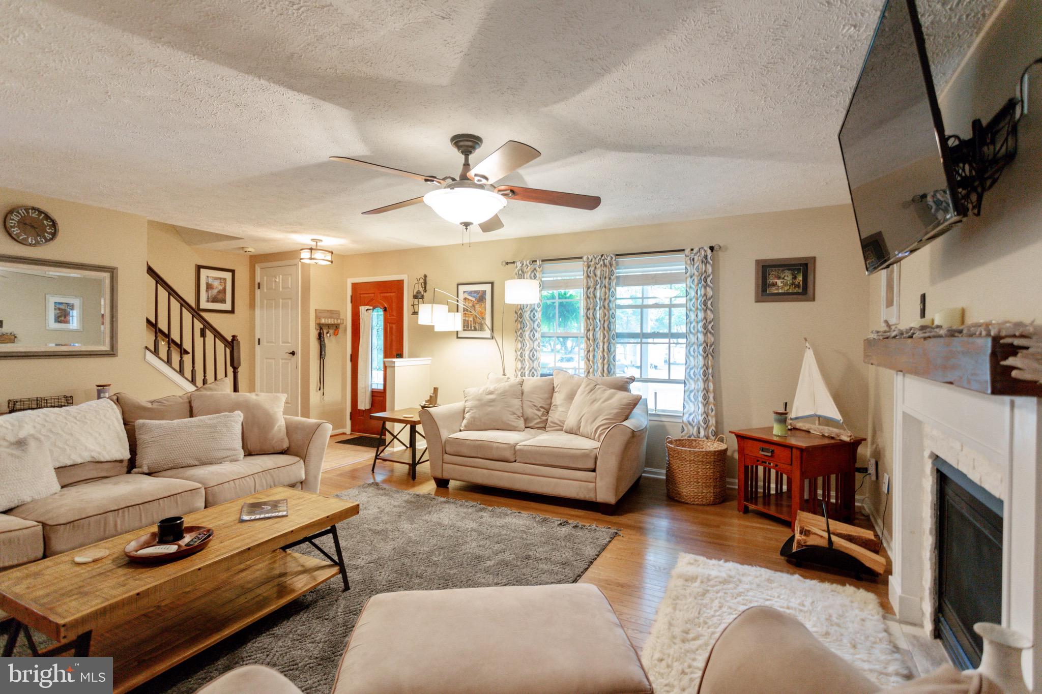 GREENWOOD ACRES - Residential