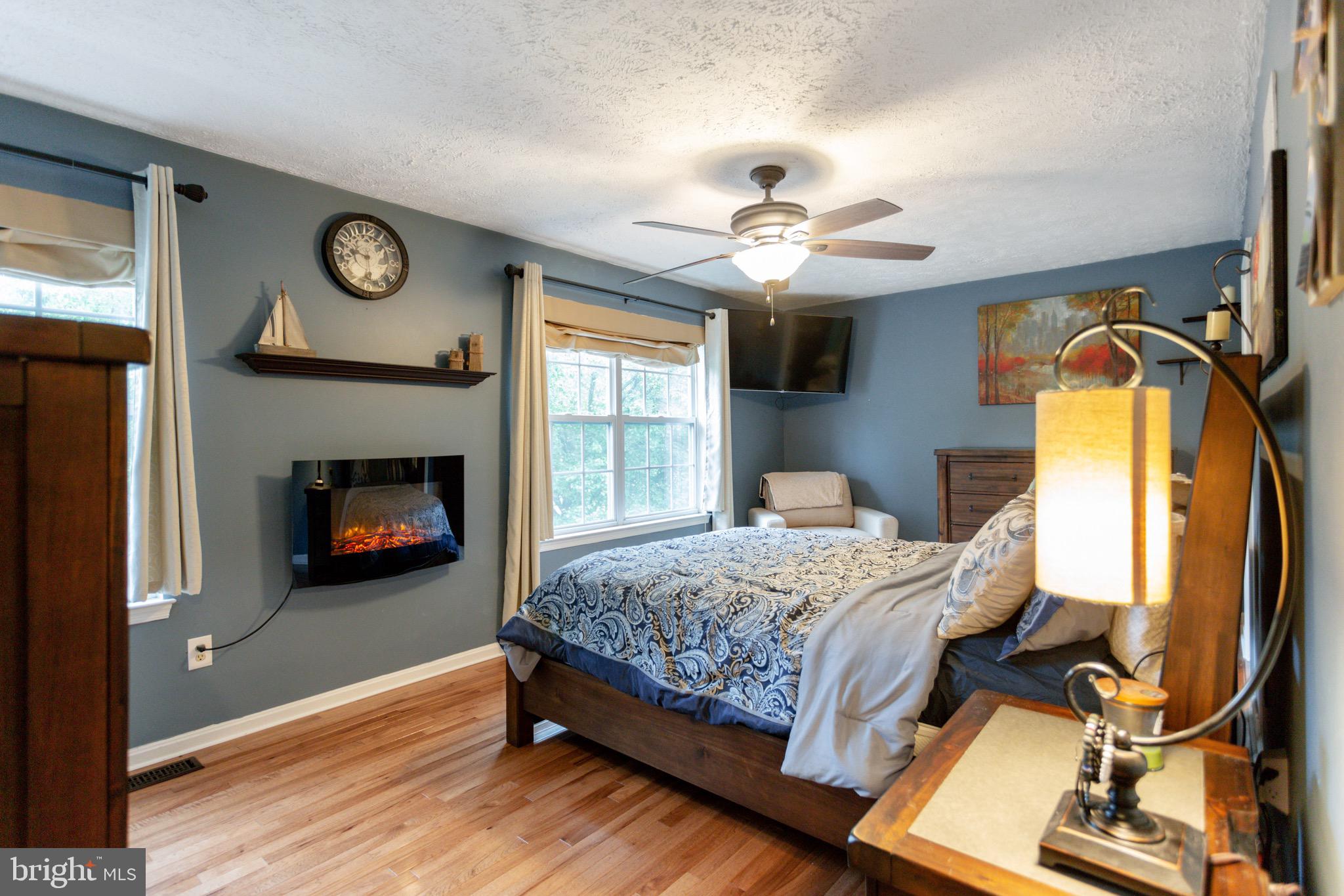 GREENWOOD ACRES - Residential