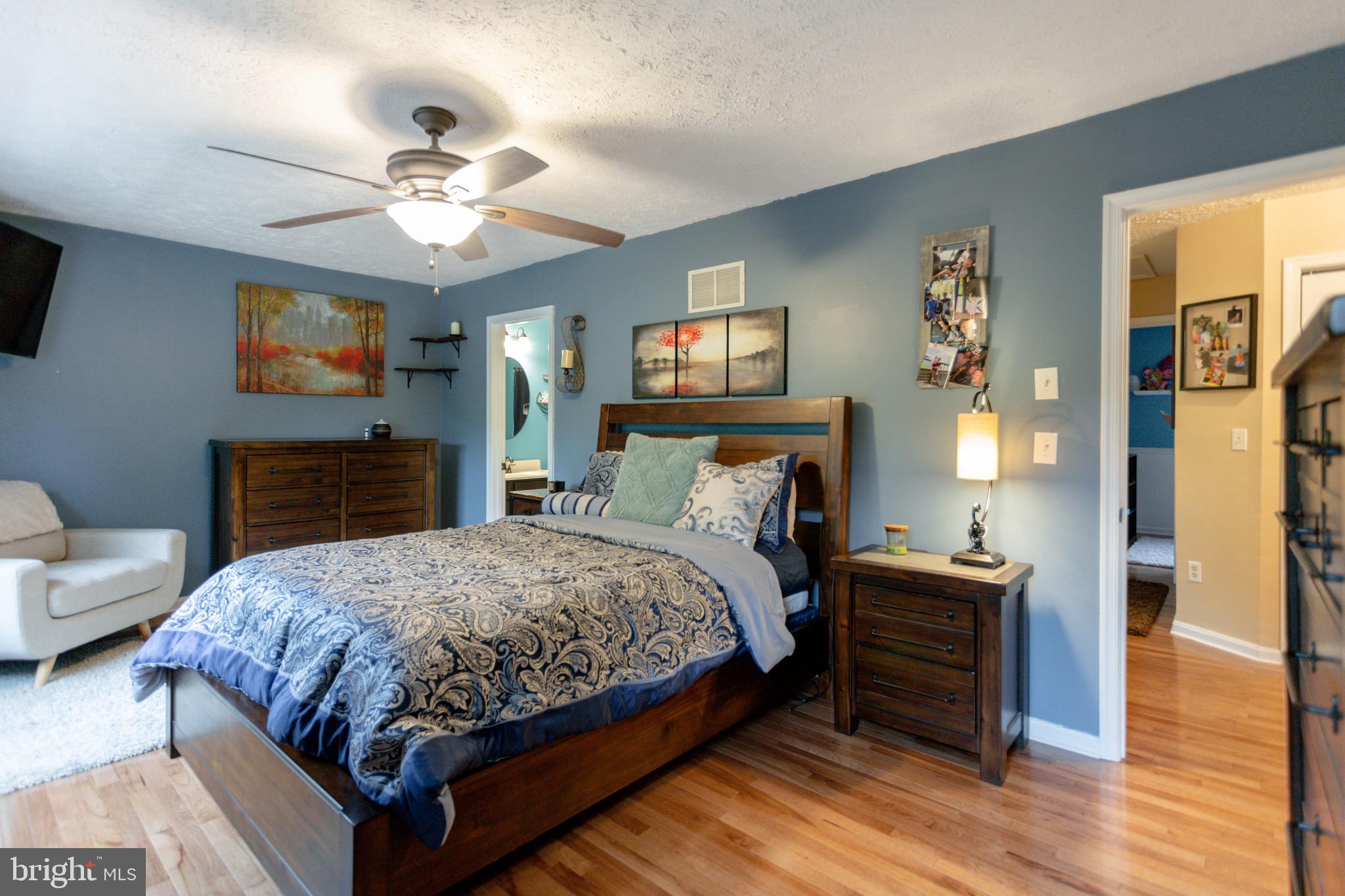 GREENWOOD ACRES - Residential