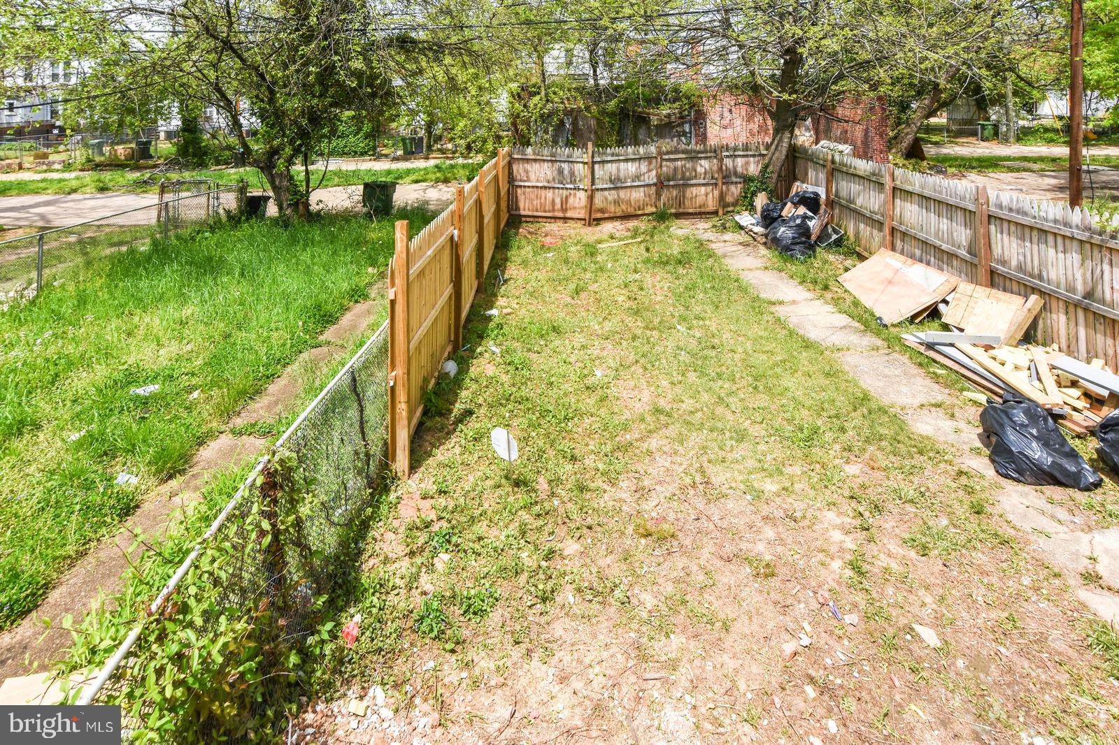 GARRISON - Residential Lease