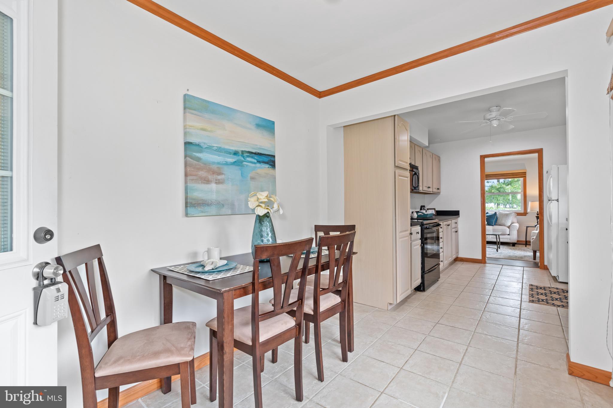 WEST VIEW SHORES - Residential