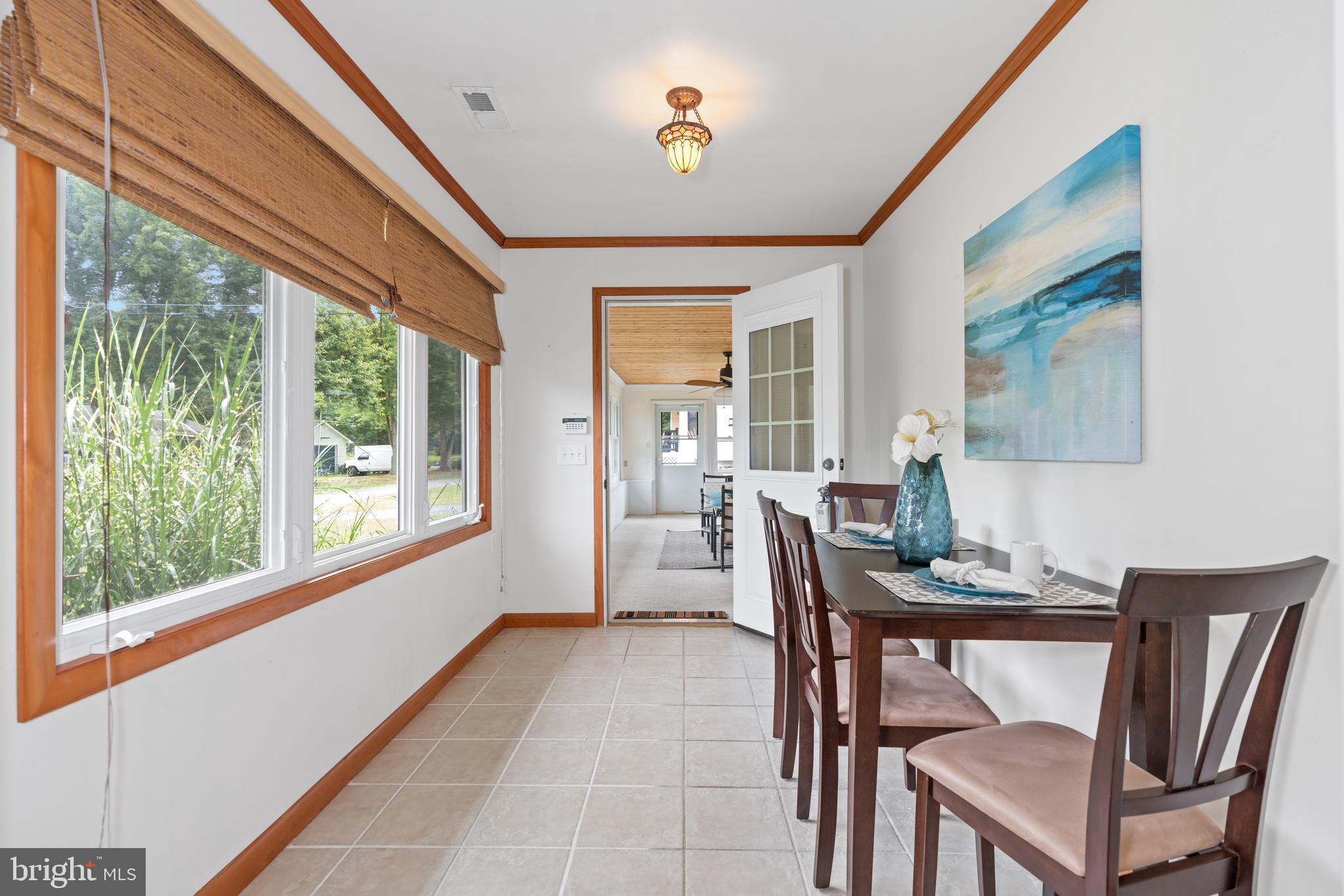 WEST VIEW SHORES - Residential