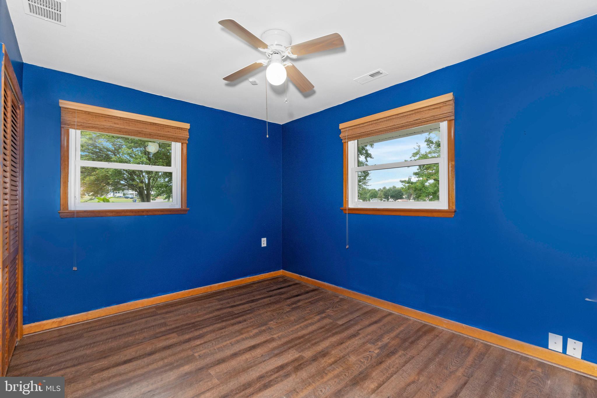 WEST VIEW SHORES - Residential