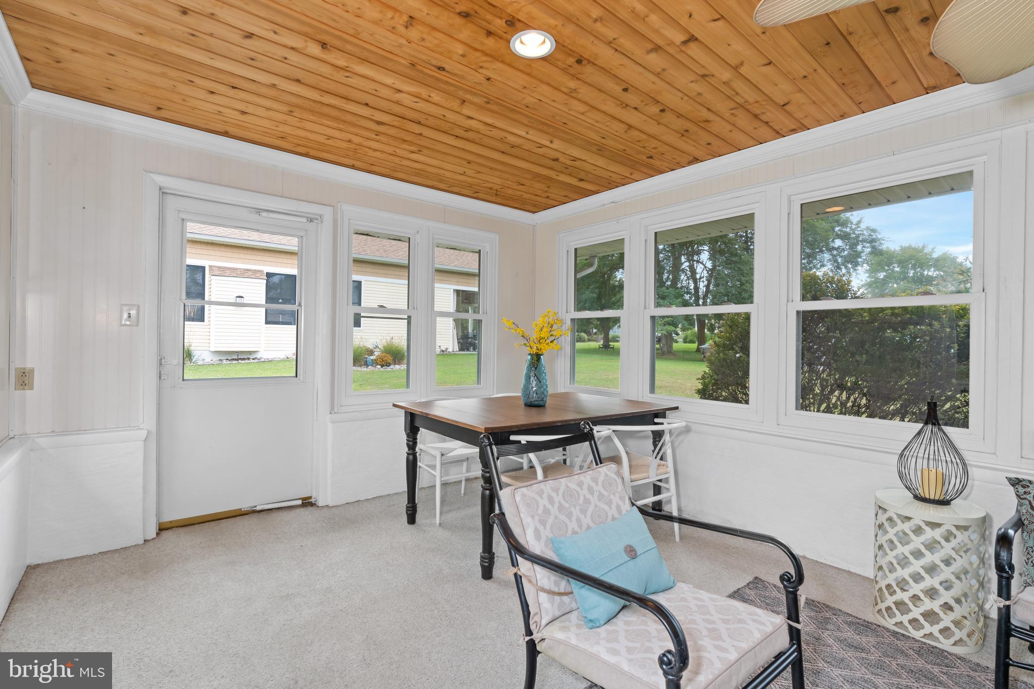 WEST VIEW SHORES - Residential