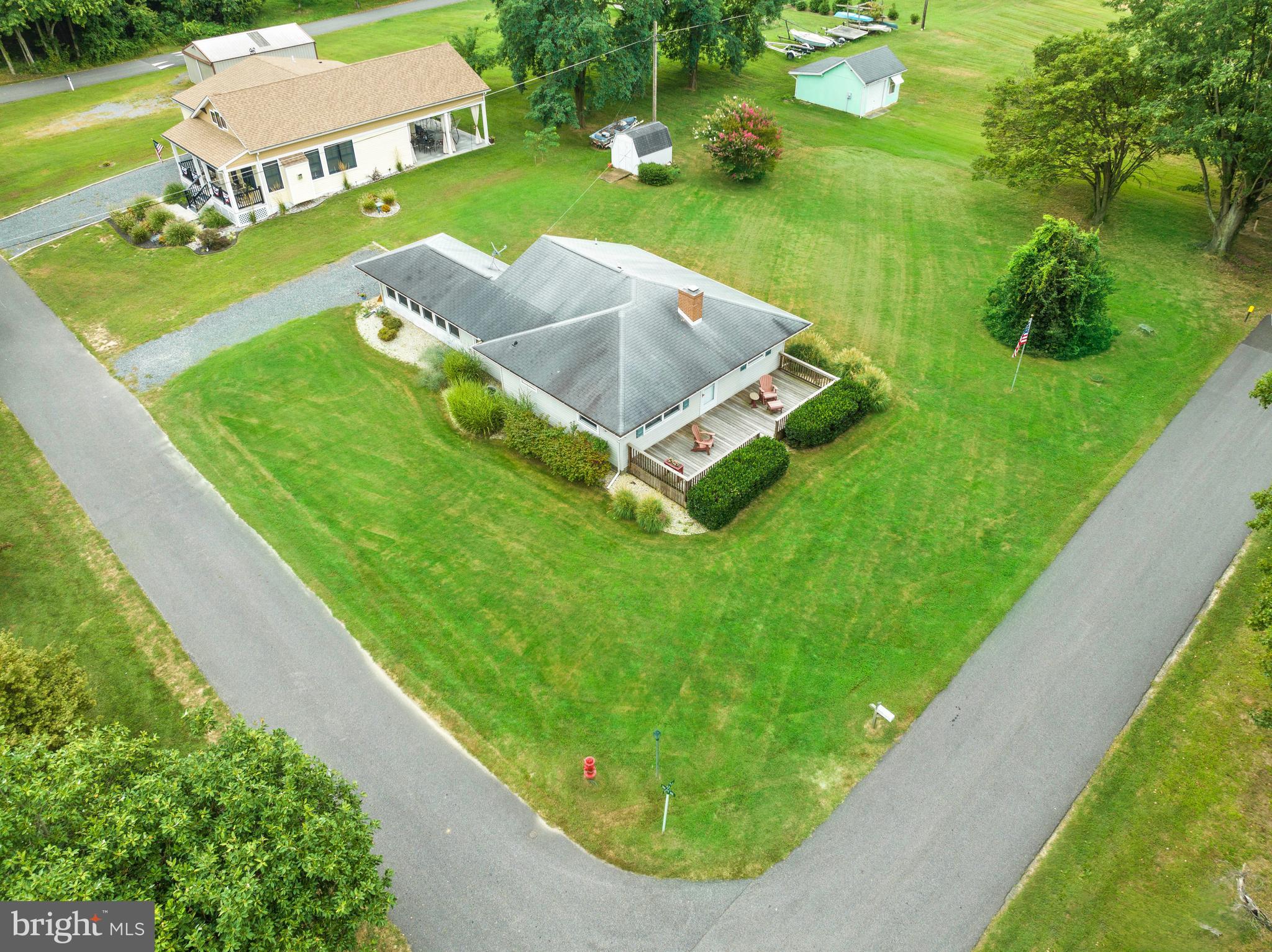 WEST VIEW SHORES - Residential