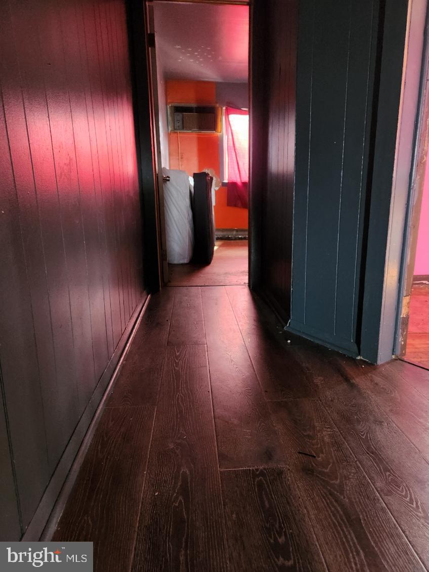 MAYFAIR (WEST) - Residential