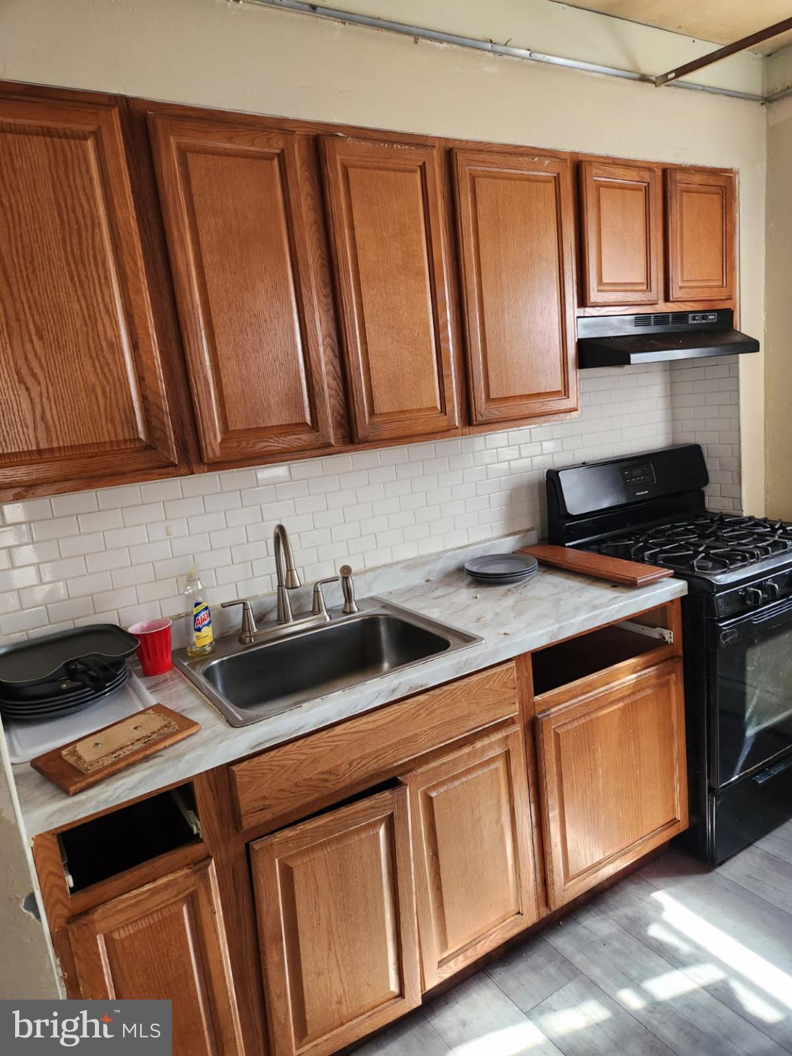 MAYFAIR (WEST) - Residential