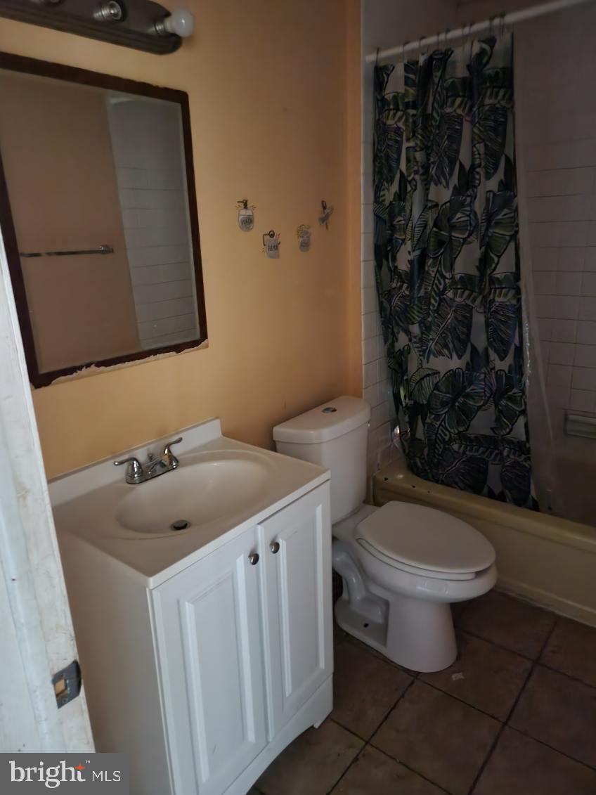 MAYFAIR (WEST) - Residential