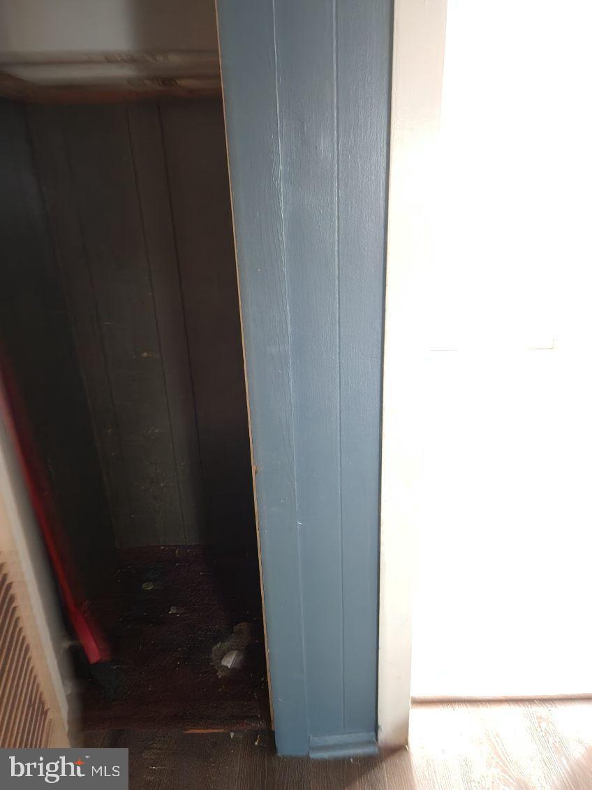 MAYFAIR (WEST) - Residential