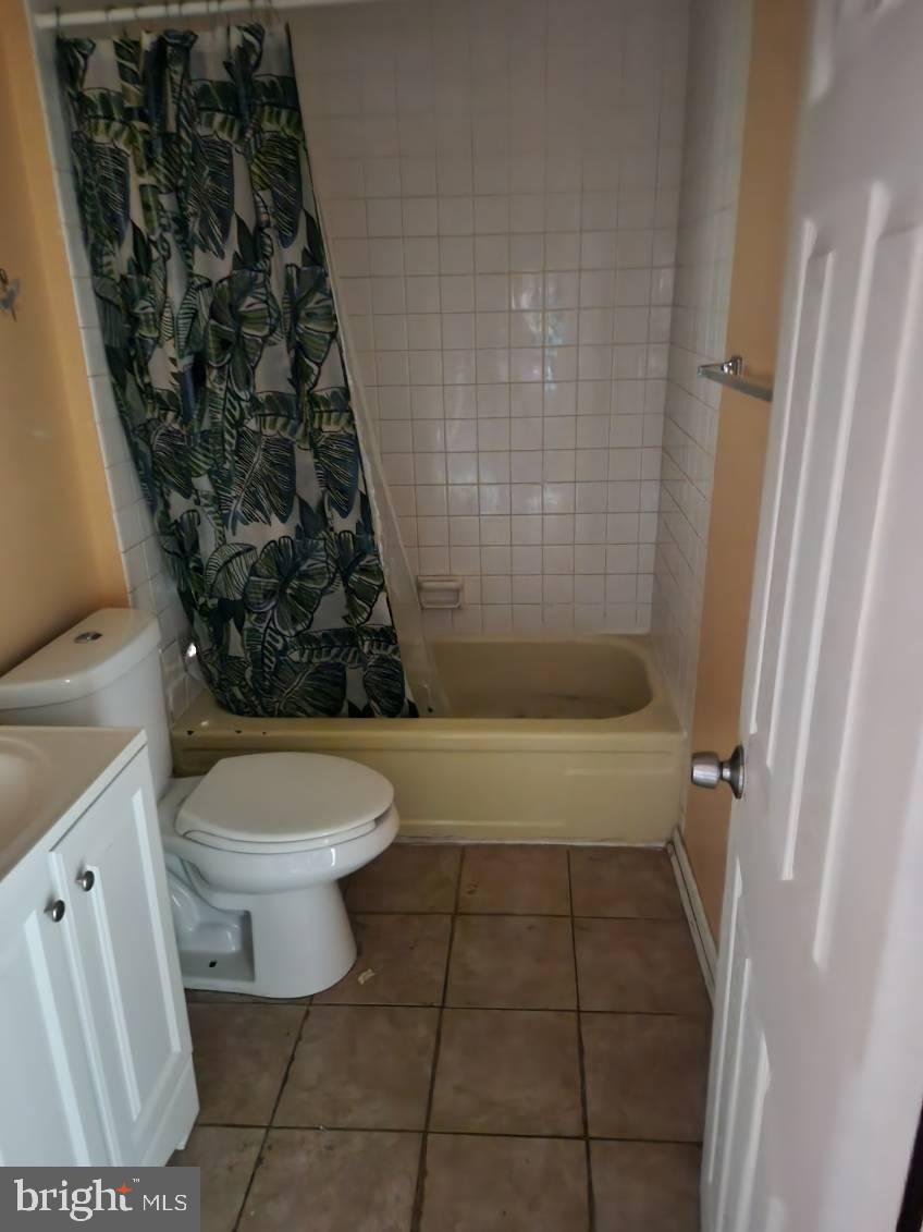 MAYFAIR (WEST) - Residential