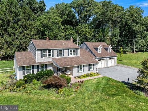 Homes For Sale - 17 Mcilvain Drive<br/> DOWNINGTOWN, PA 19335