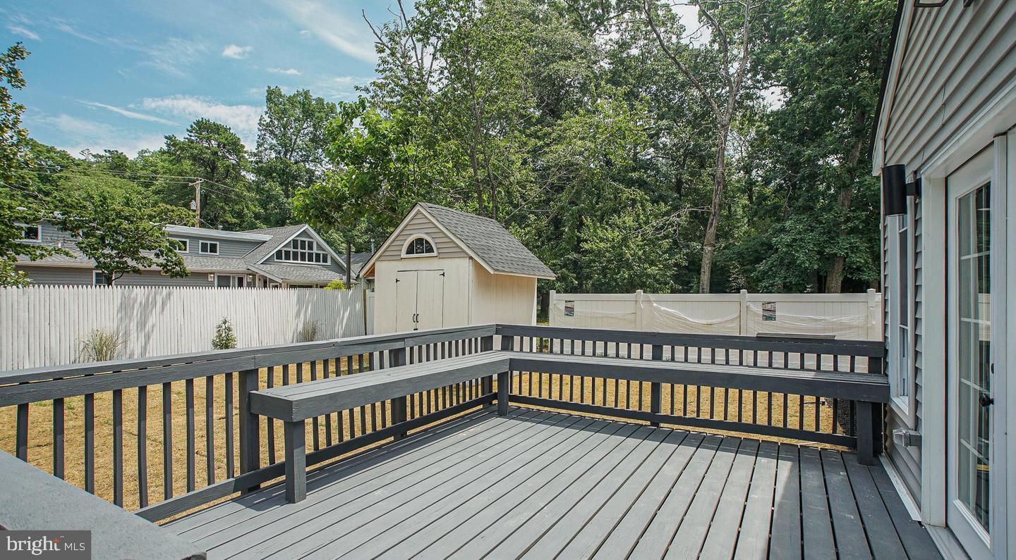 39 FILBERT AVENUE