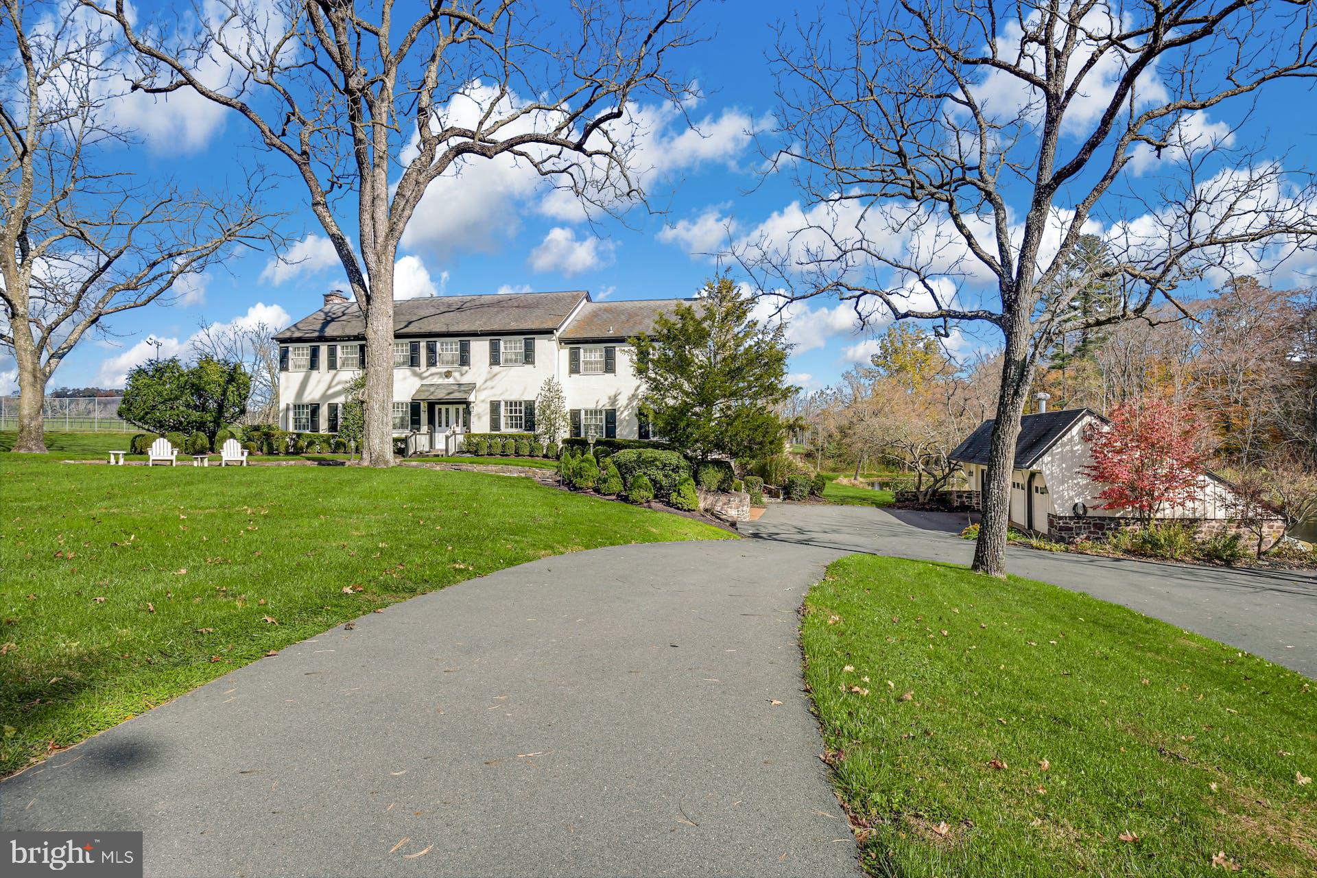 1315 PINEVILLE ROAD