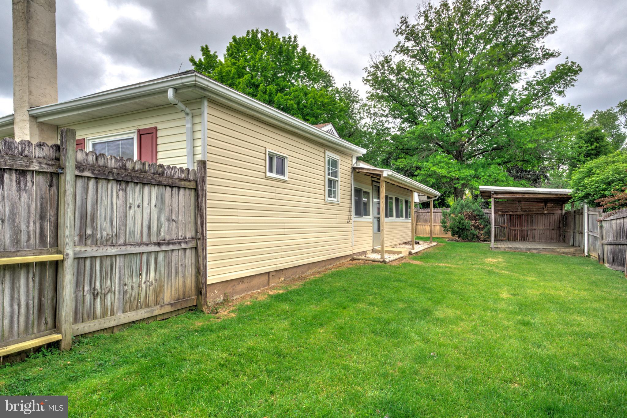EAST HEMPFIELD TWP - Residential