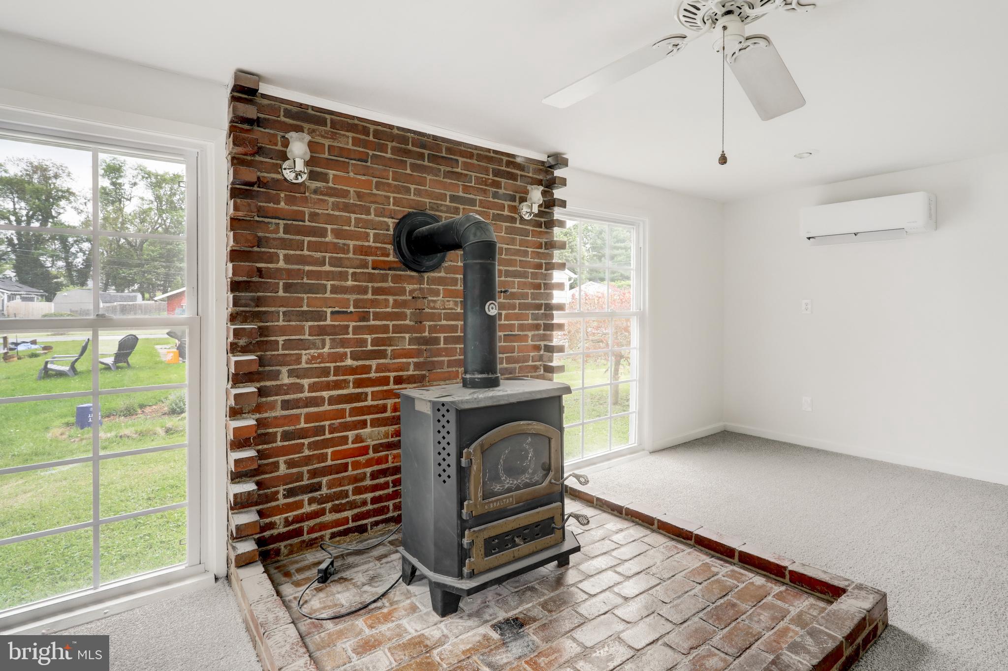 EAST HEMPFIELD TWP - Residential