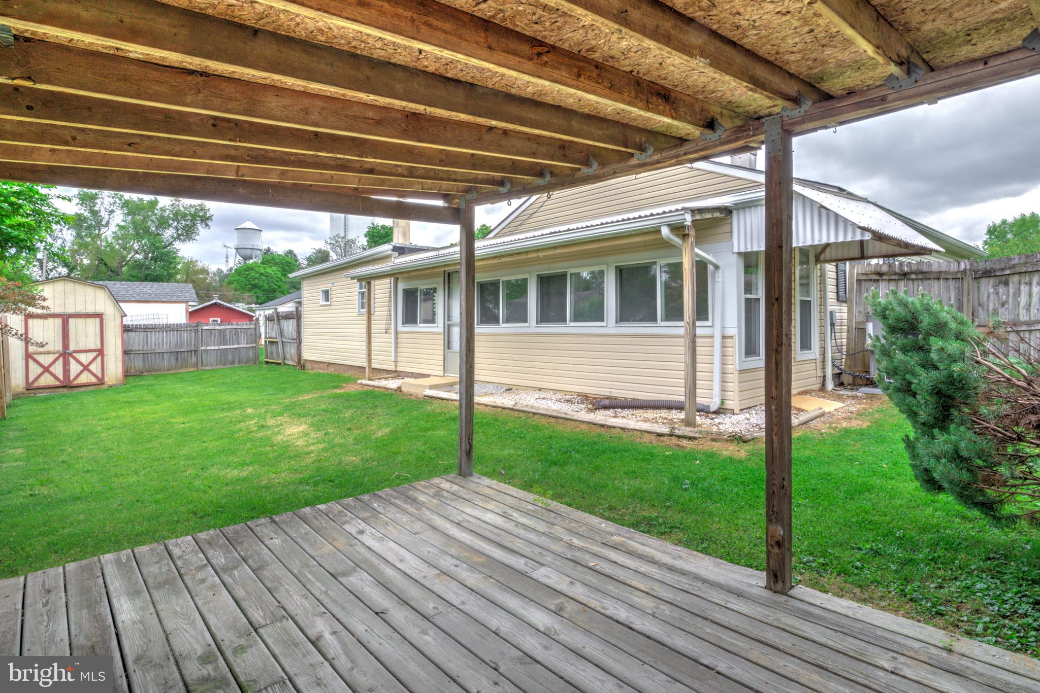 EAST HEMPFIELD TWP - Residential