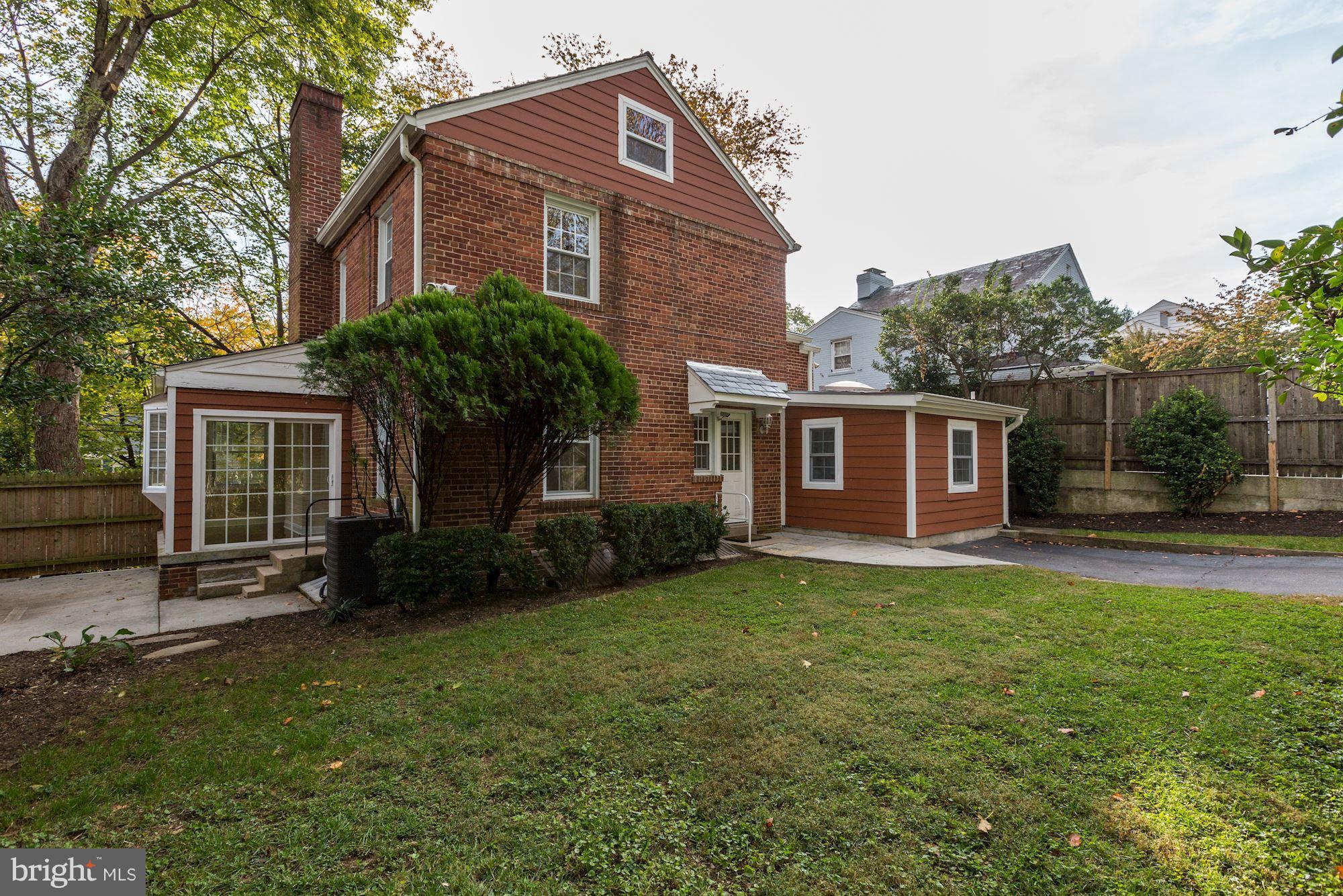 CHEVY CHASE - Residential Lease