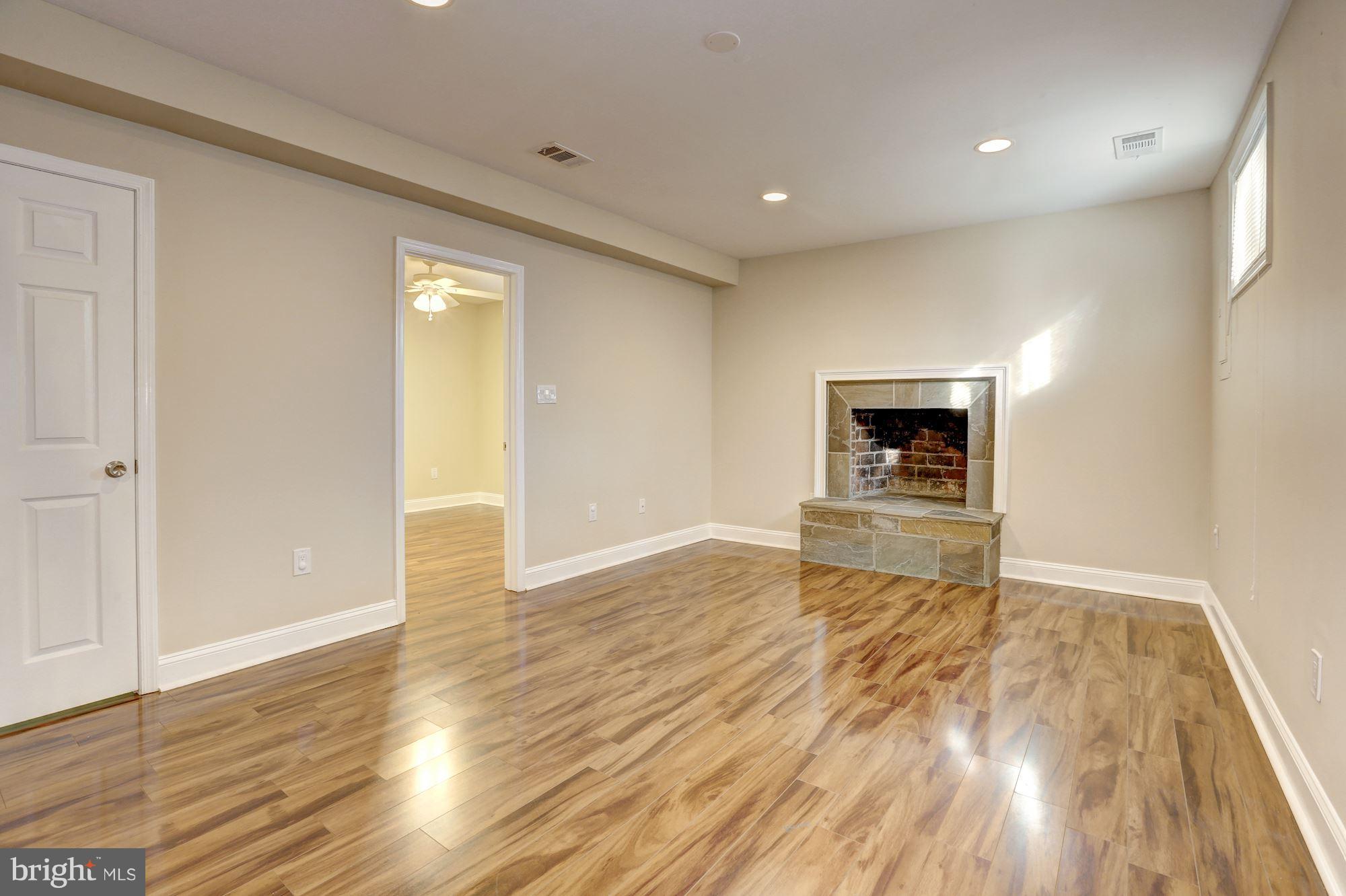 CHEVY CHASE - Residential Lease