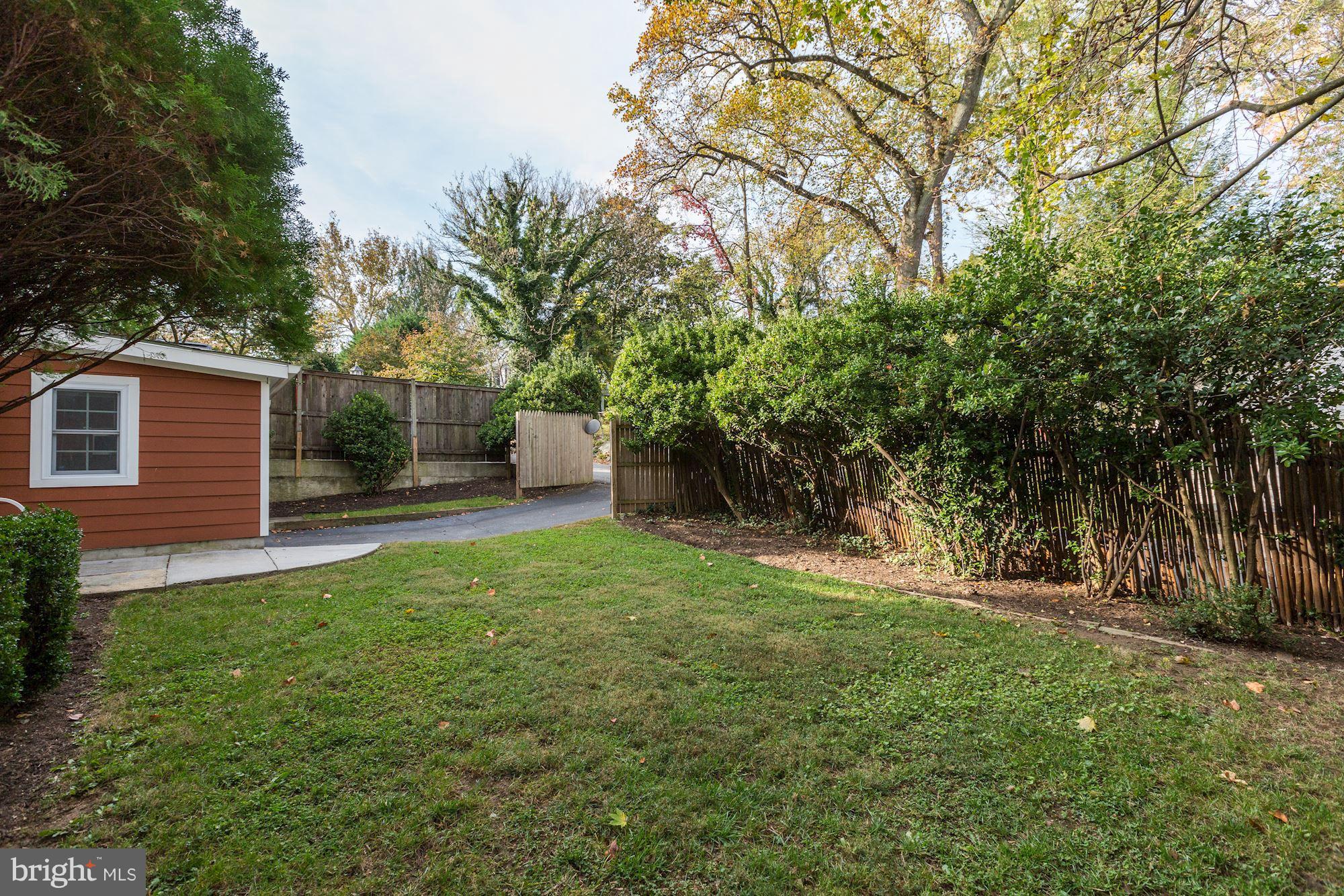 CHEVY CHASE - Residential Lease